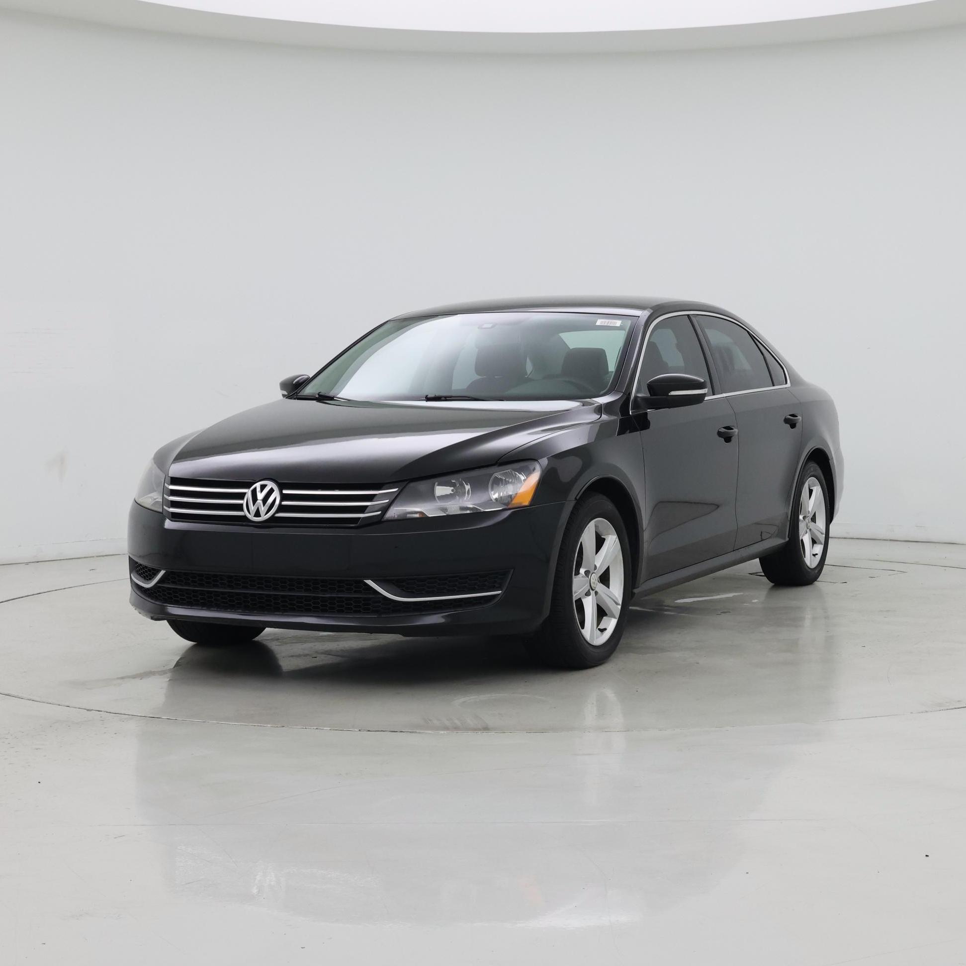 Thumbnail: 2015 Volkswagen Passat - 4