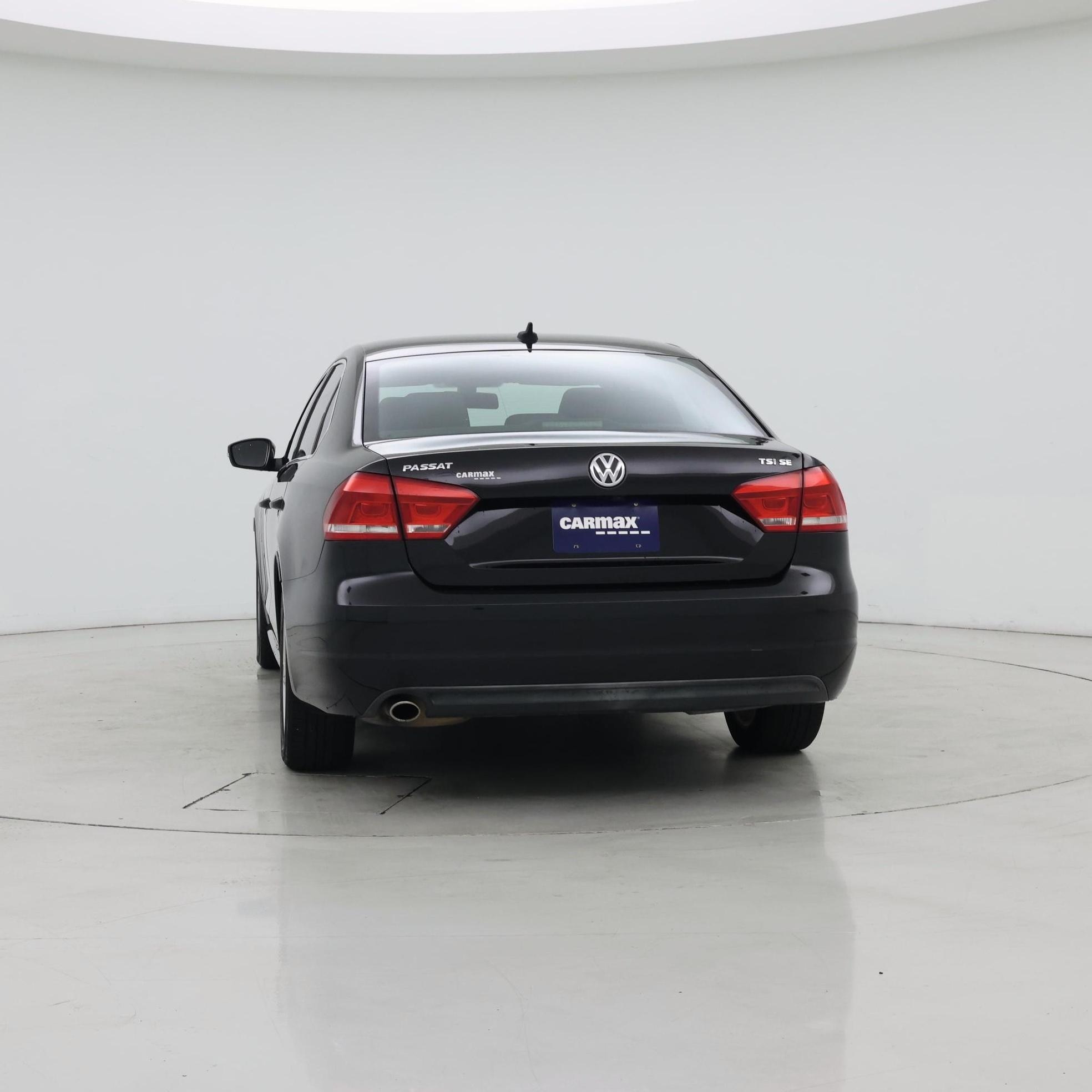 Thumbnail: 2015 Volkswagen Passat - 6