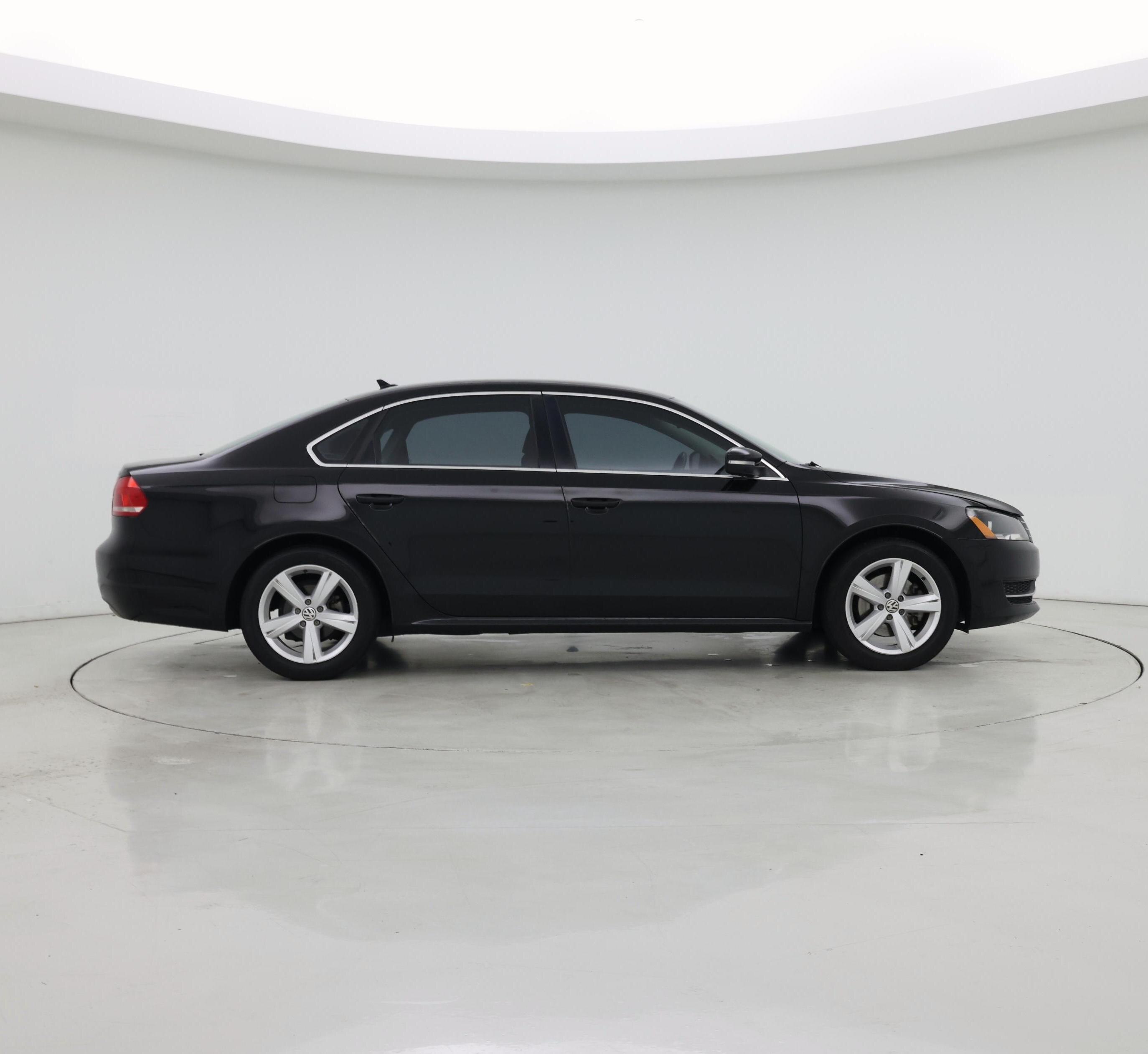 Thumbnail: 2015 Volkswagen Passat - 7