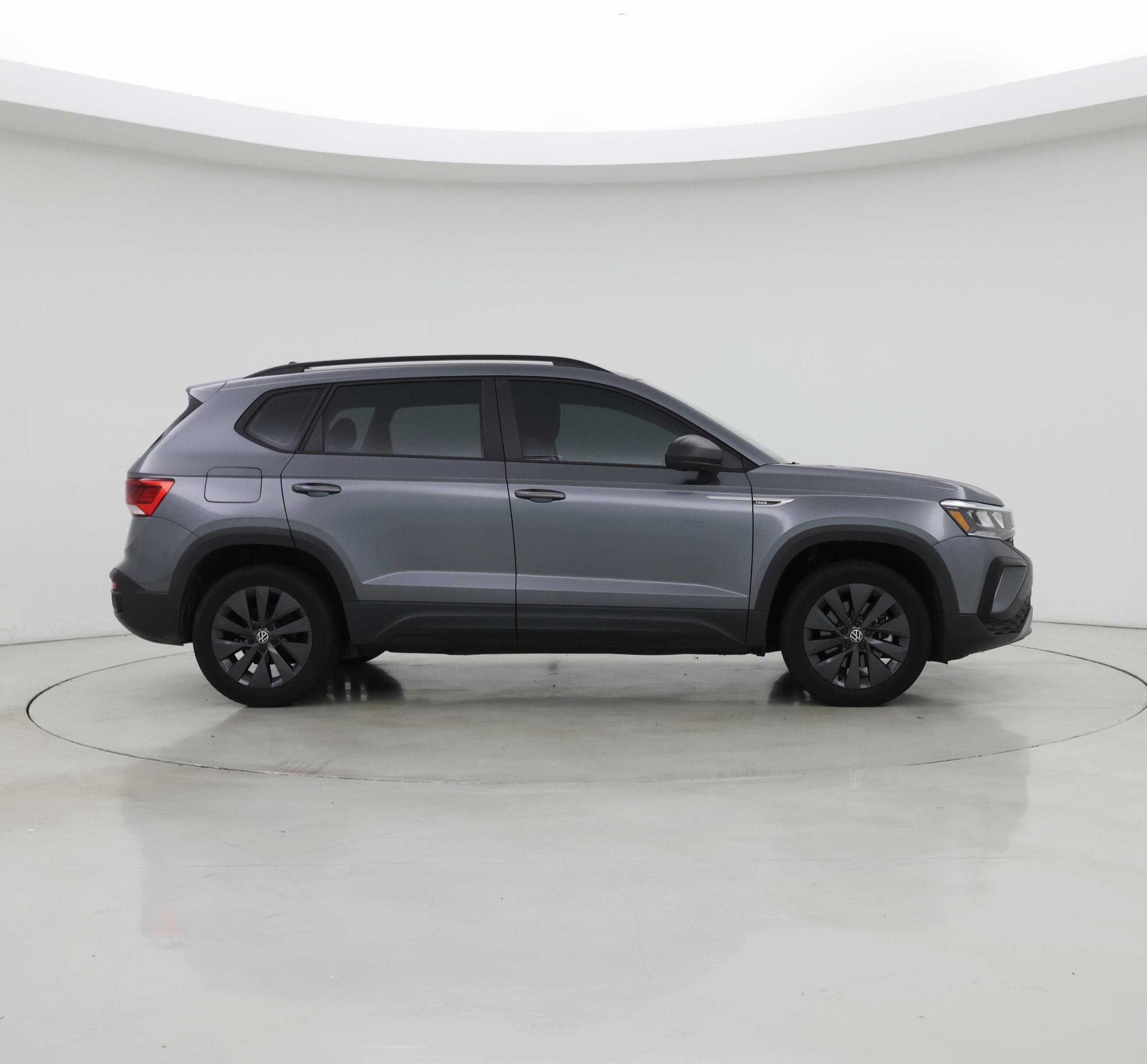 Thumbnail: 2023 Volkswagen Taos - 7