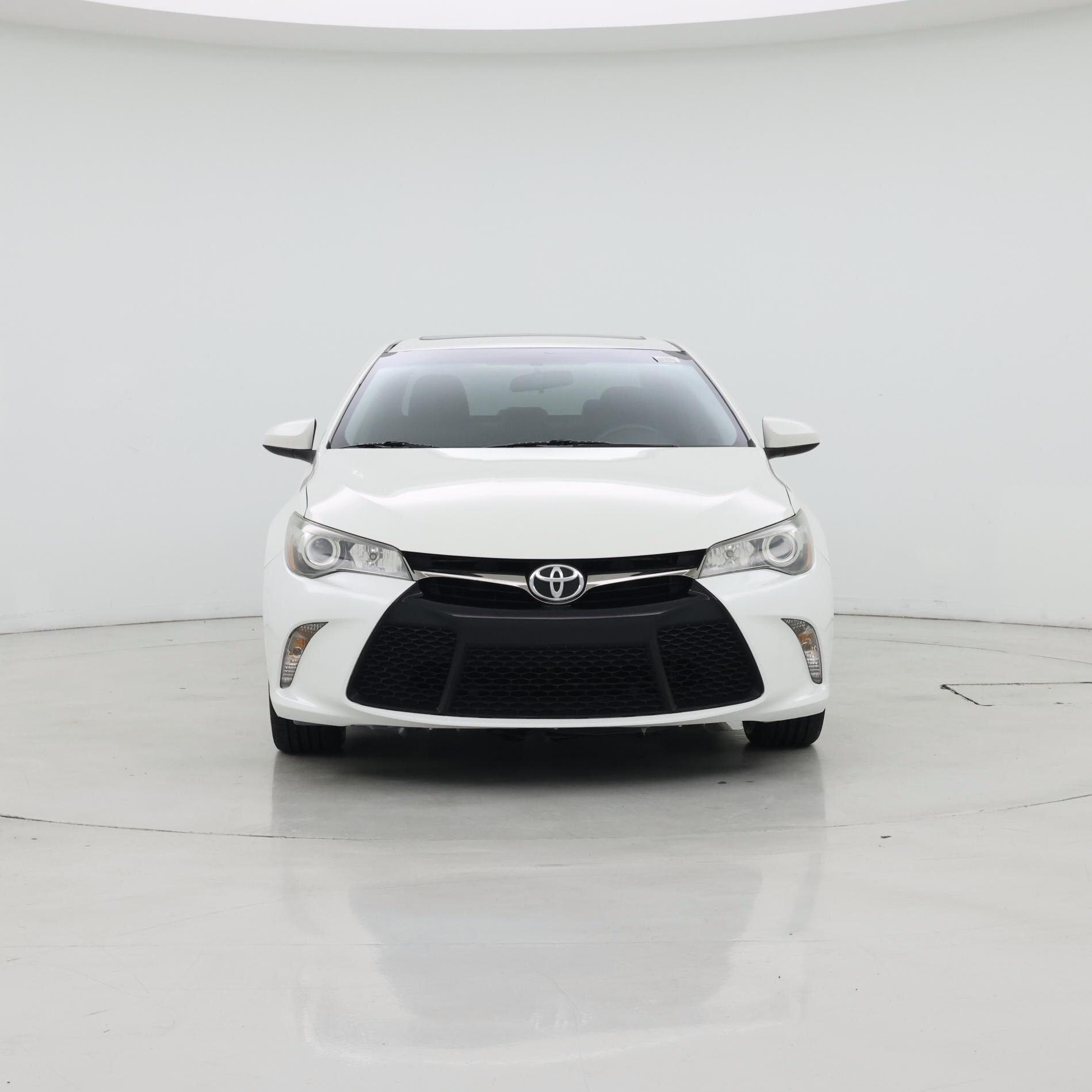 Thumbnail: 2016 Toyota Camry - 5