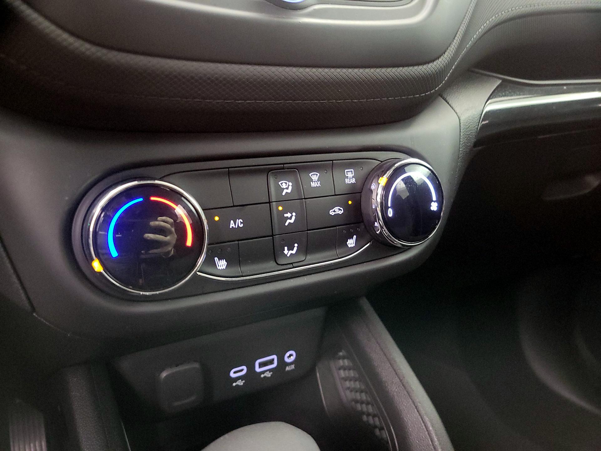 Thumbnail: 2021 Chevrolet TrailBlazer - 16