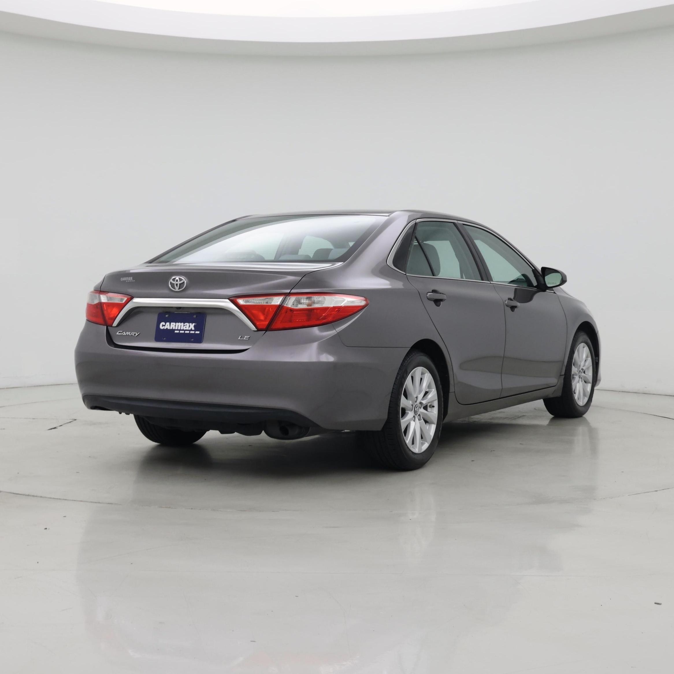 Thumbnail: 2015 Toyota Camry - 8