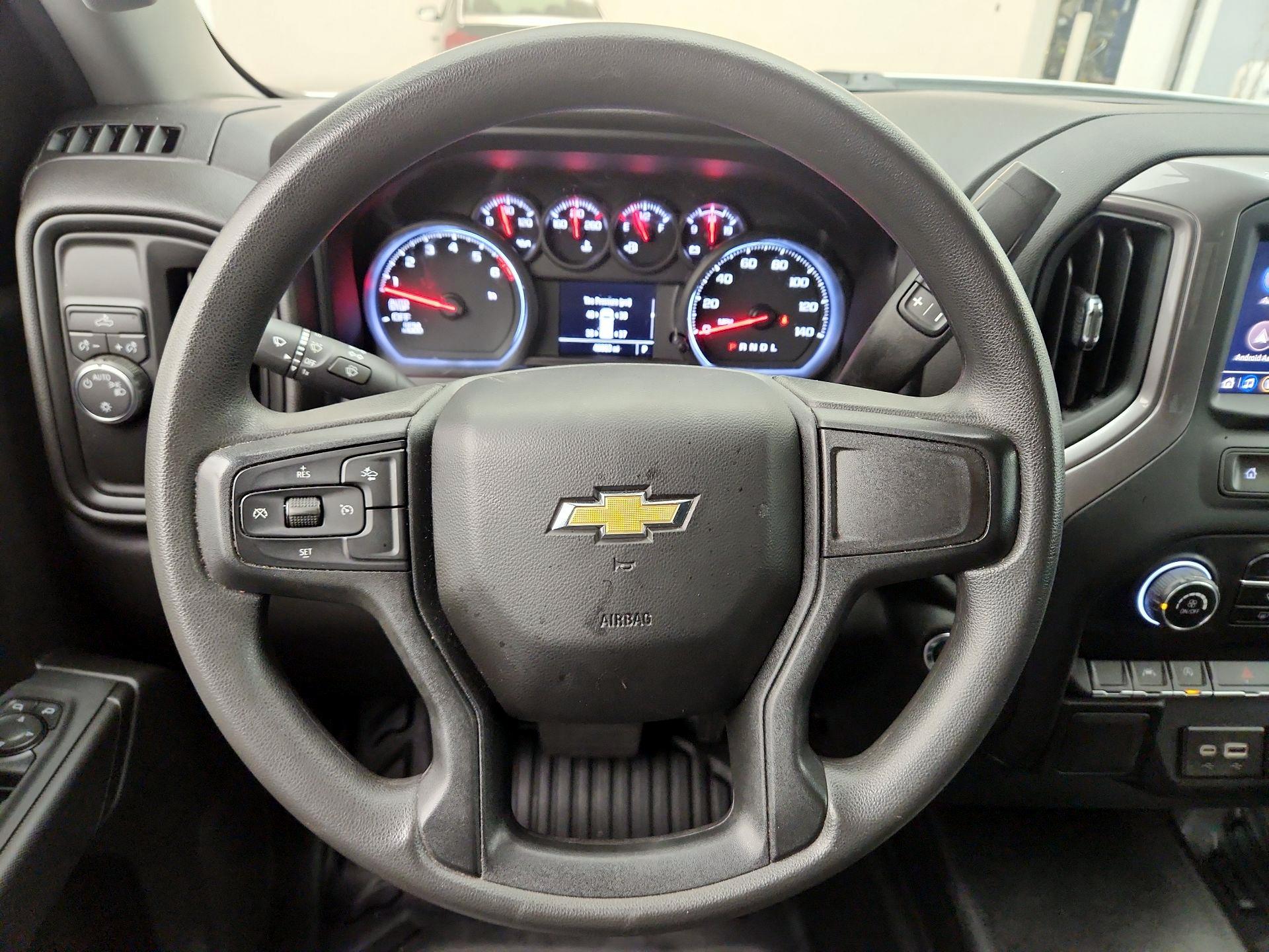 Thumbnail: 2023 Chevrolet Silverado 1500 - 10