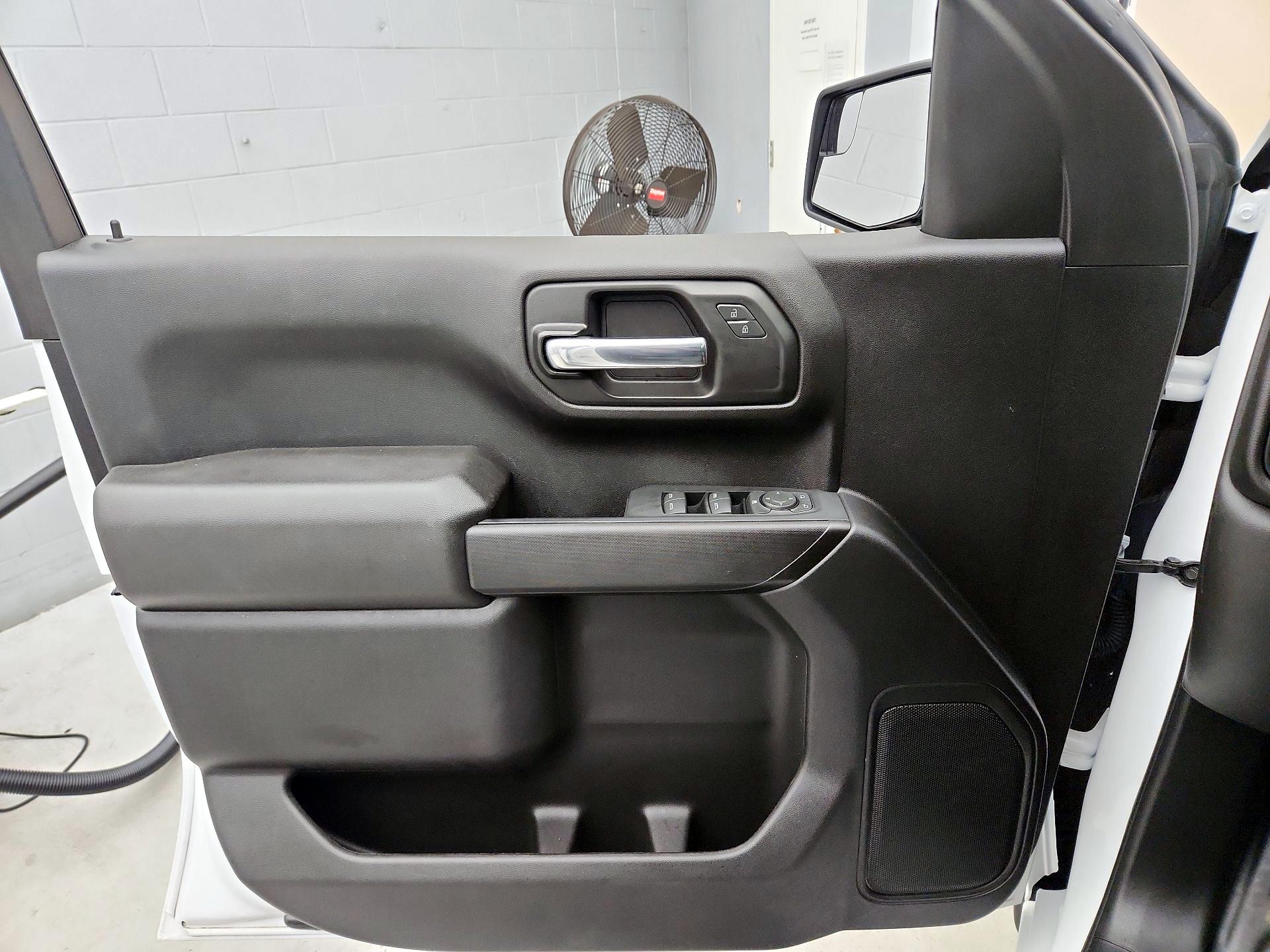 Thumbnail: 2023 Chevrolet Silverado 1500 - 12