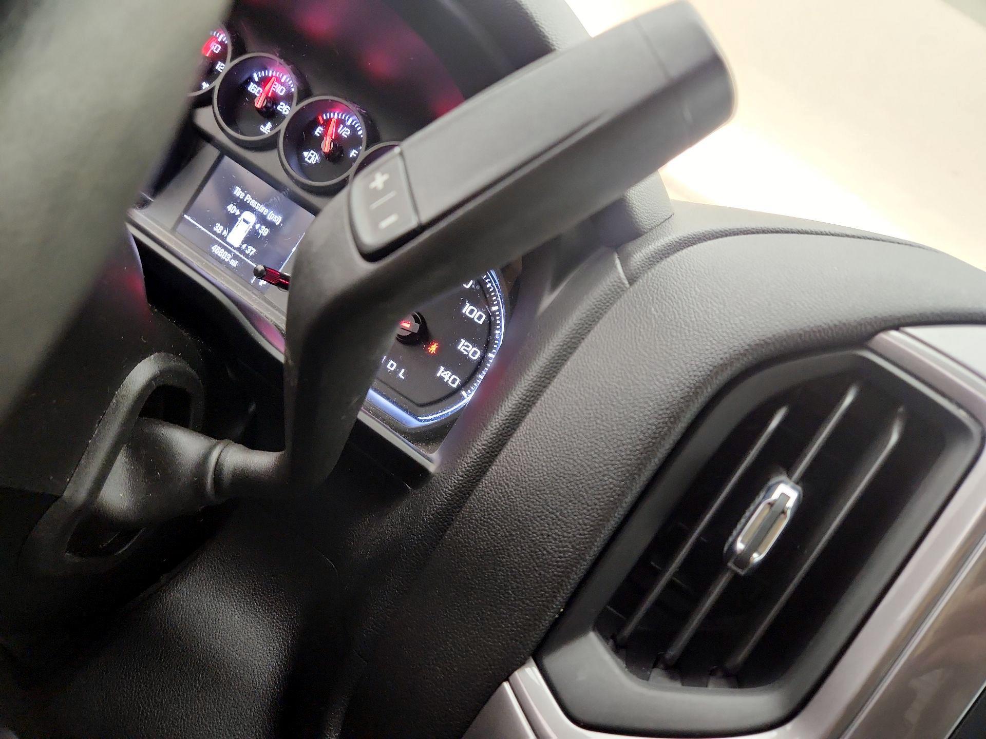 Thumbnail: 2023 Chevrolet Silverado 1500 - 17