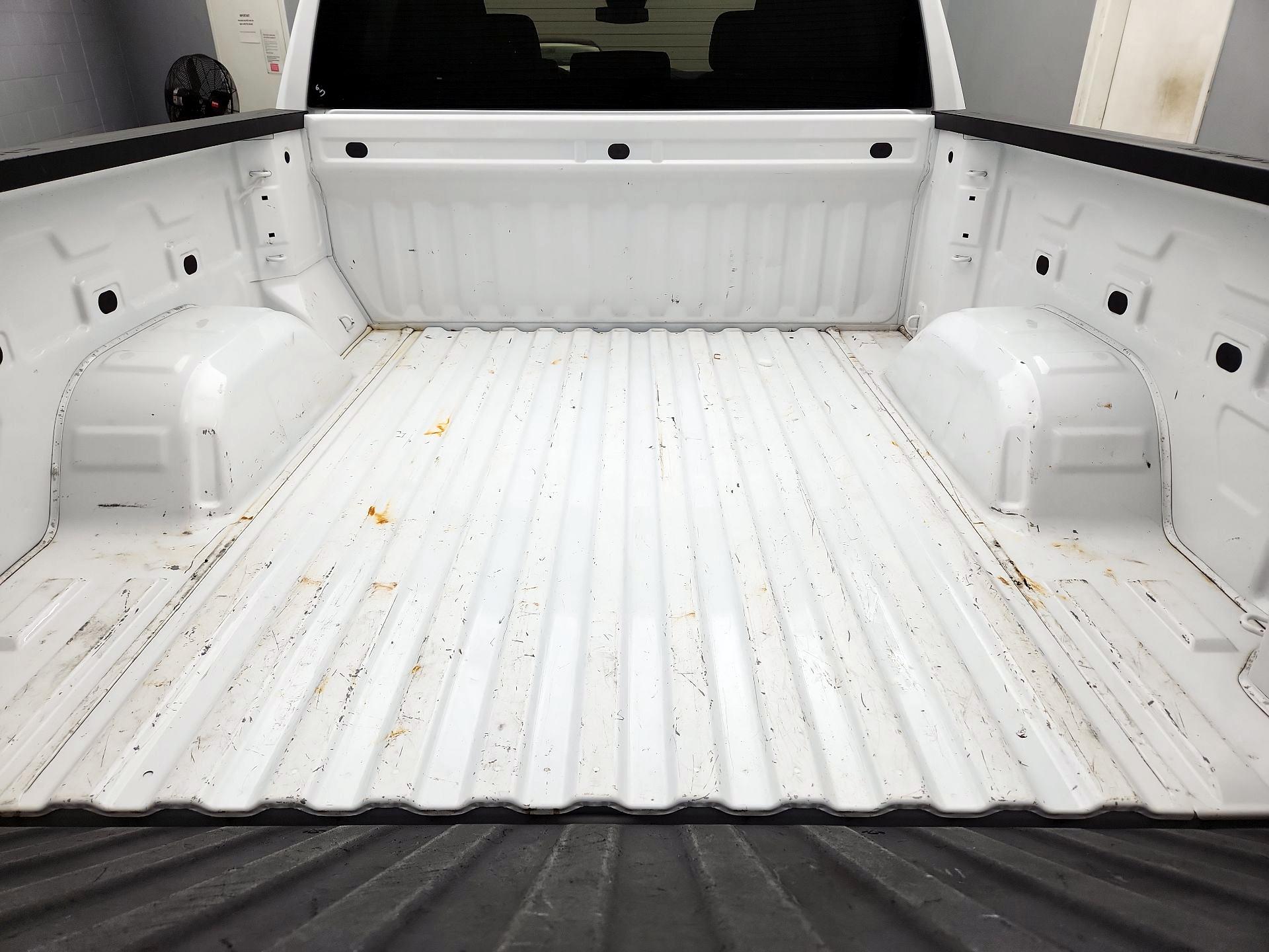 Thumbnail: 2023 Chevrolet Silverado 1500 - 20