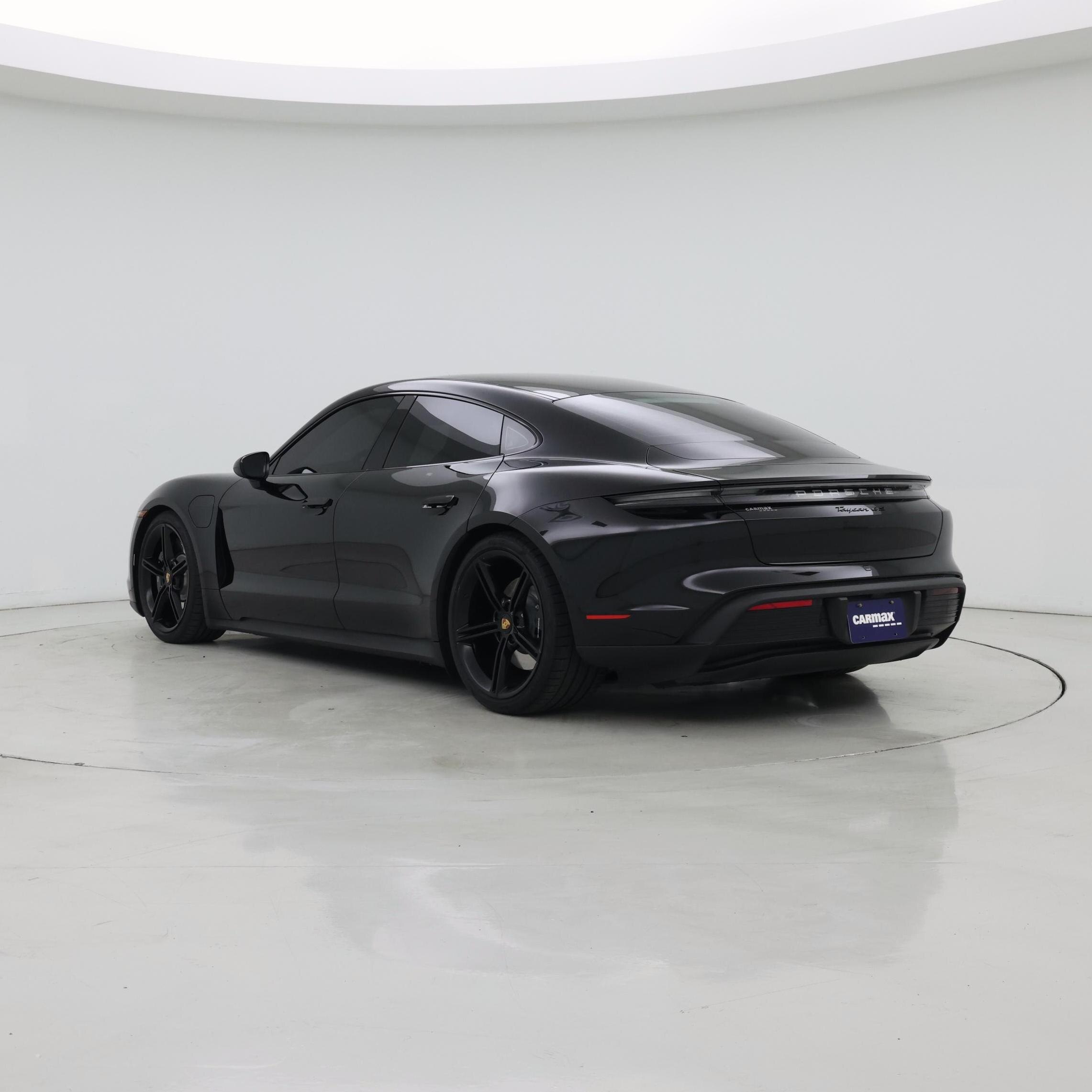 Thumbnail: 2021 Porsche Taycan - 2