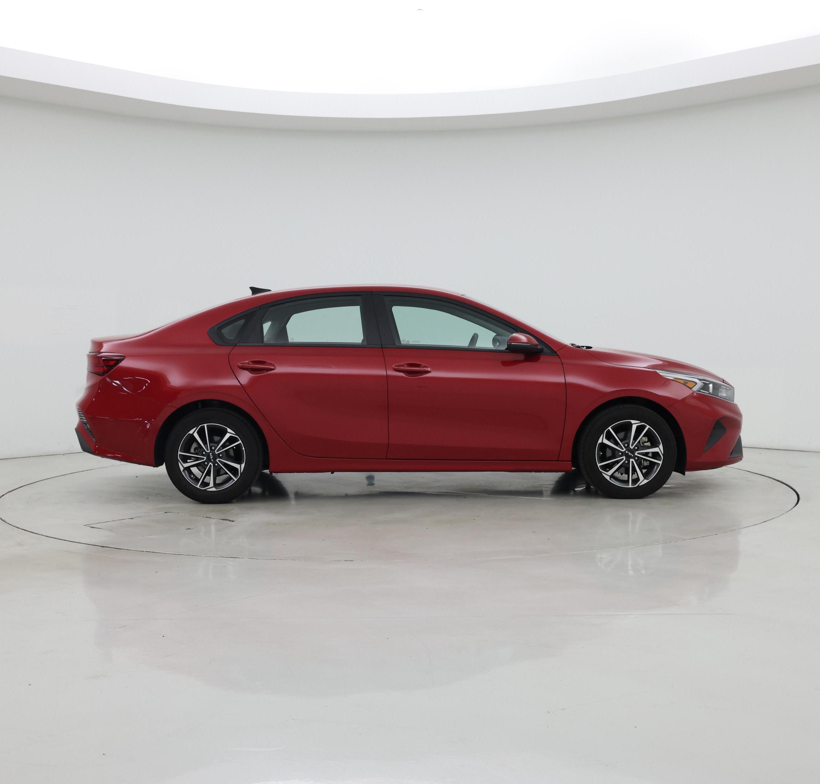 Thumbnail: 2024 Kia Forte - 7