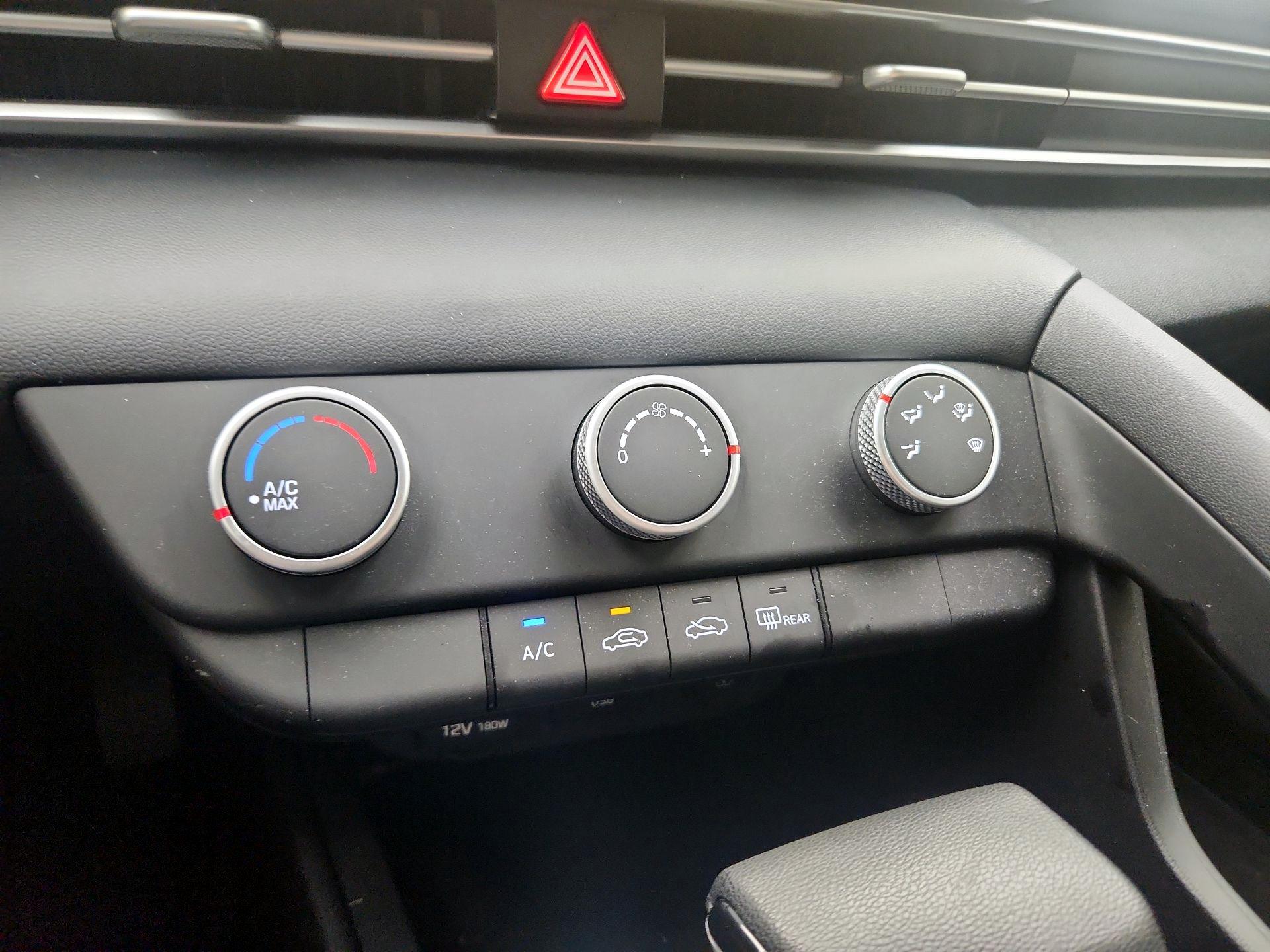 Thumbnail: 2021 Hyundai Elantra - 16