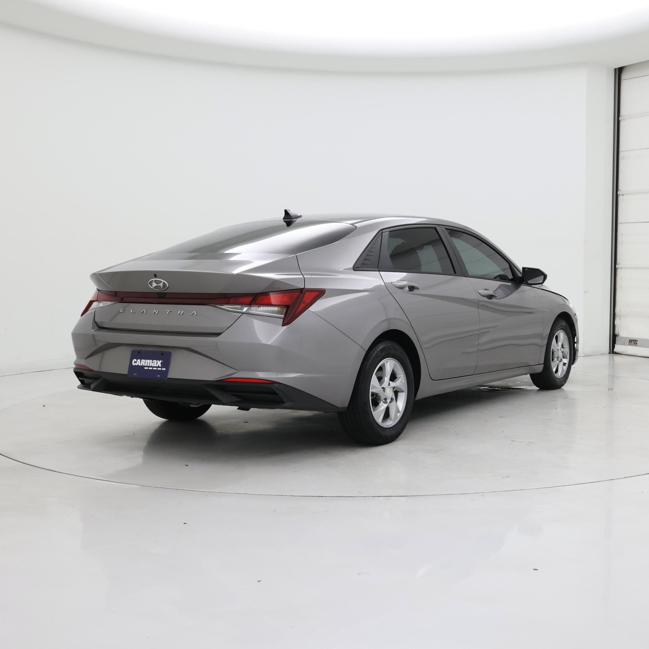 Thumbnail: 2021 Hyundai Elantra - 8