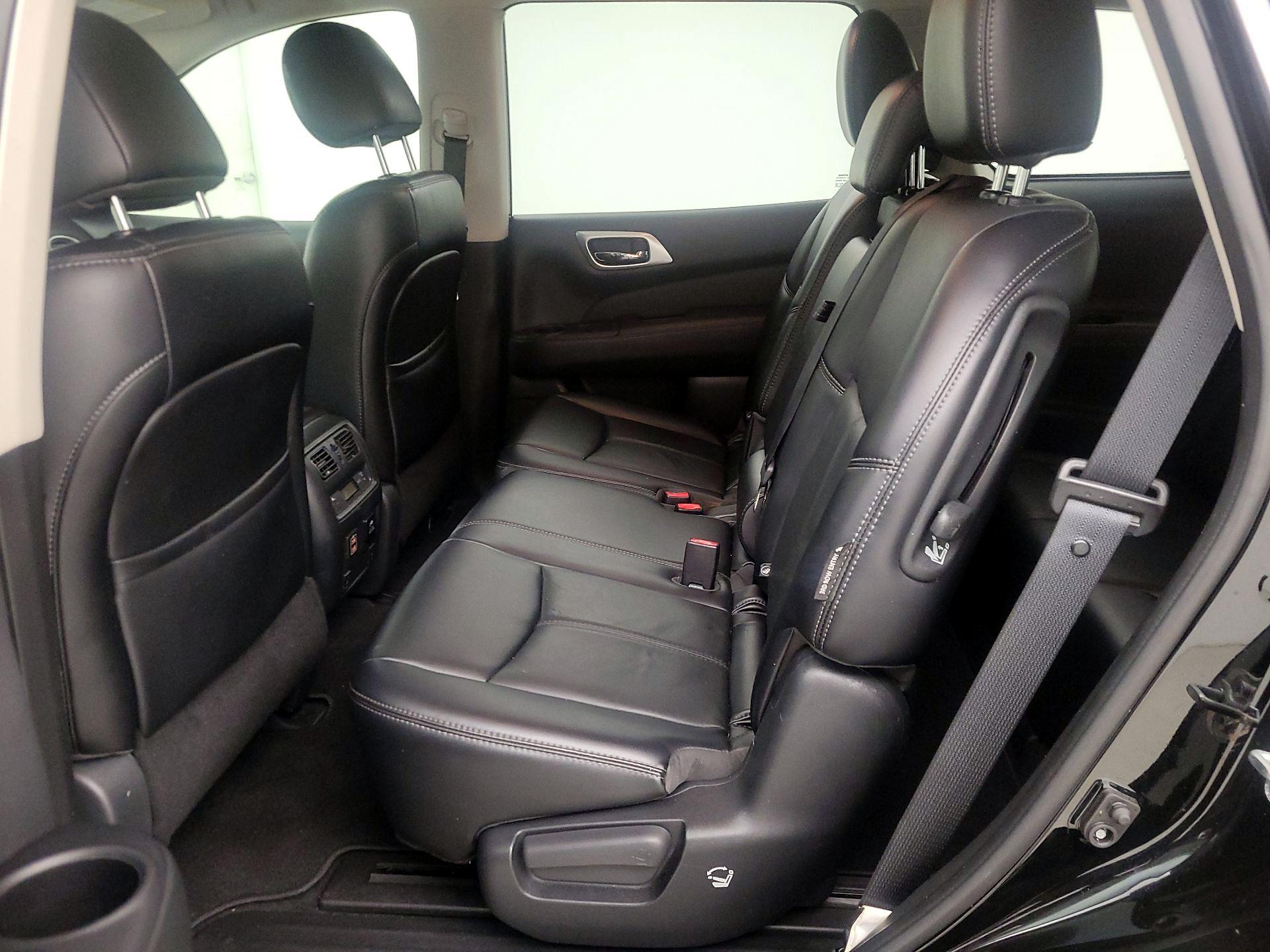 Thumbnail: 2018 Nissan Pathfinder - 20