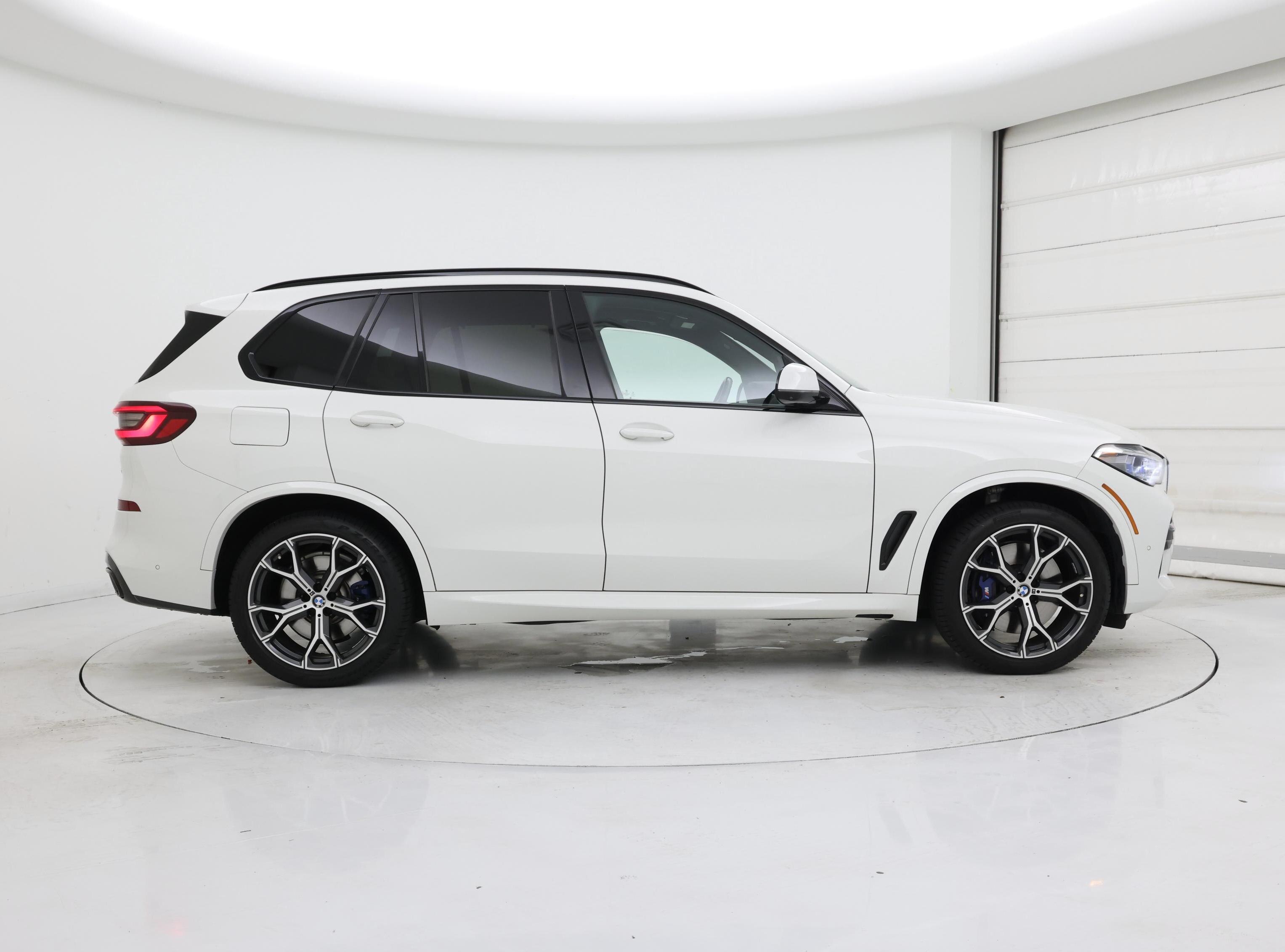 Thumbnail: 2020 BMW X5 - 7