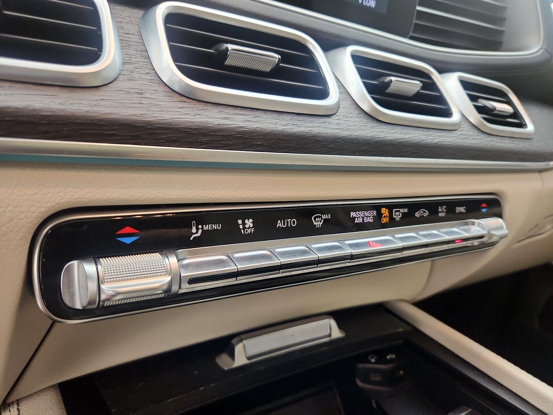 Thumbnail: 2022 Mercedes-Benz GLS - 17