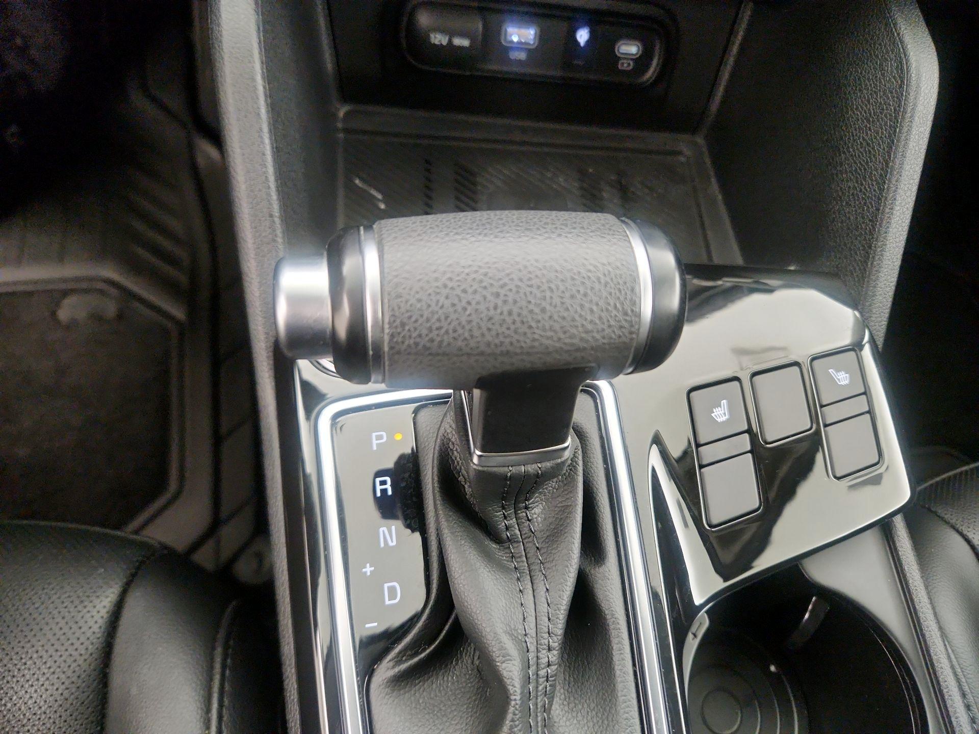 Thumbnail: 2023 Kia Sportage - 18
