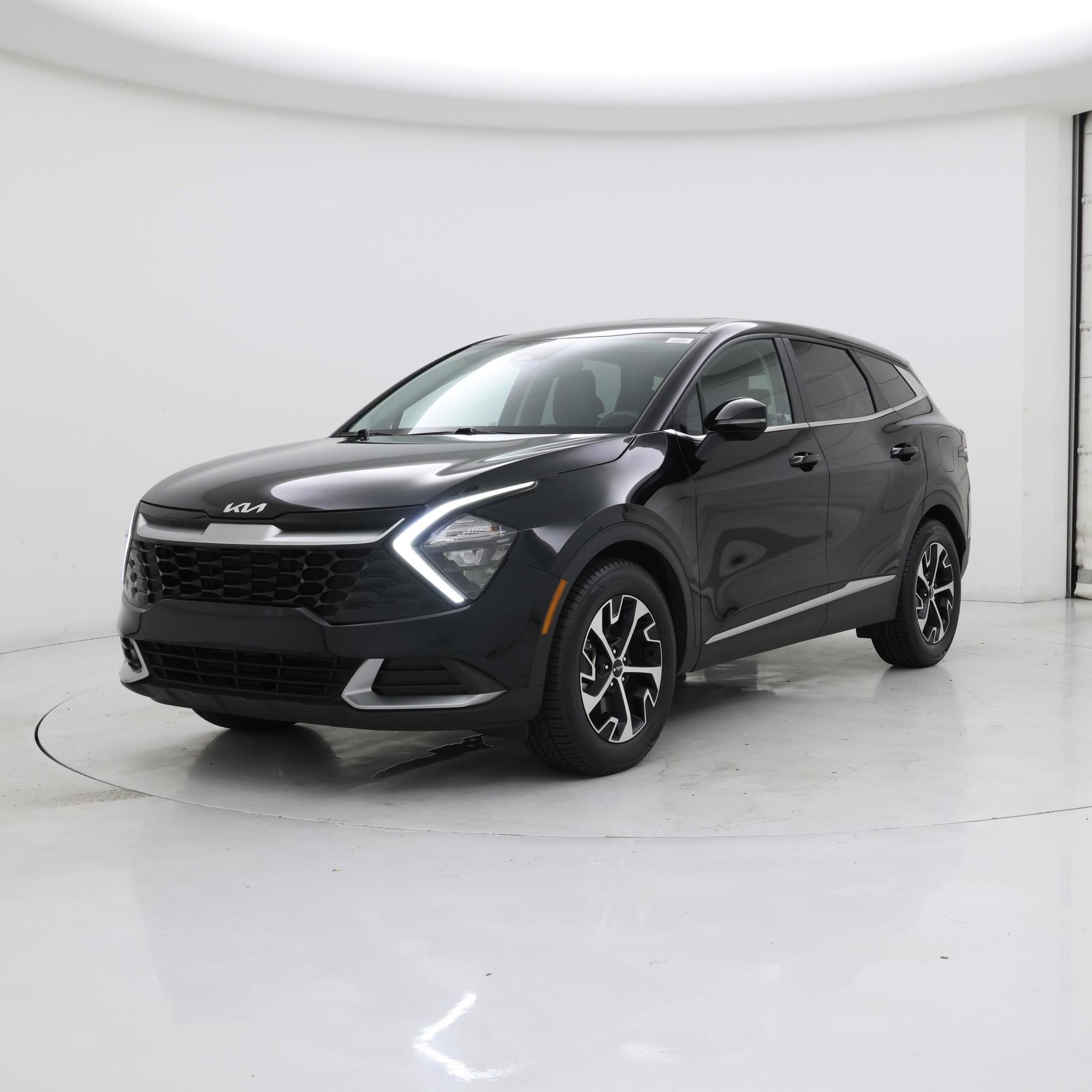 Thumbnail: 2023 Kia Sportage - 4