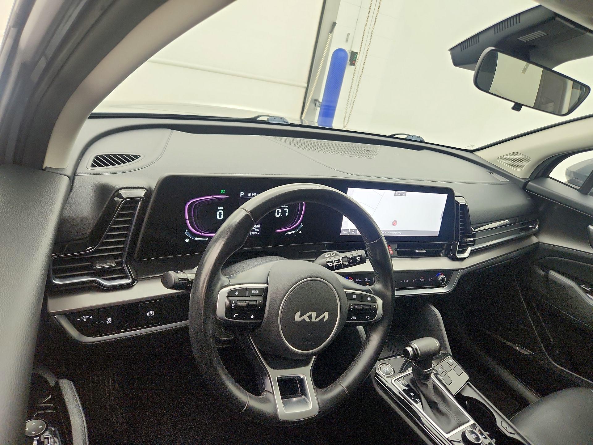 Thumbnail: 2023 Kia Sportage - 9