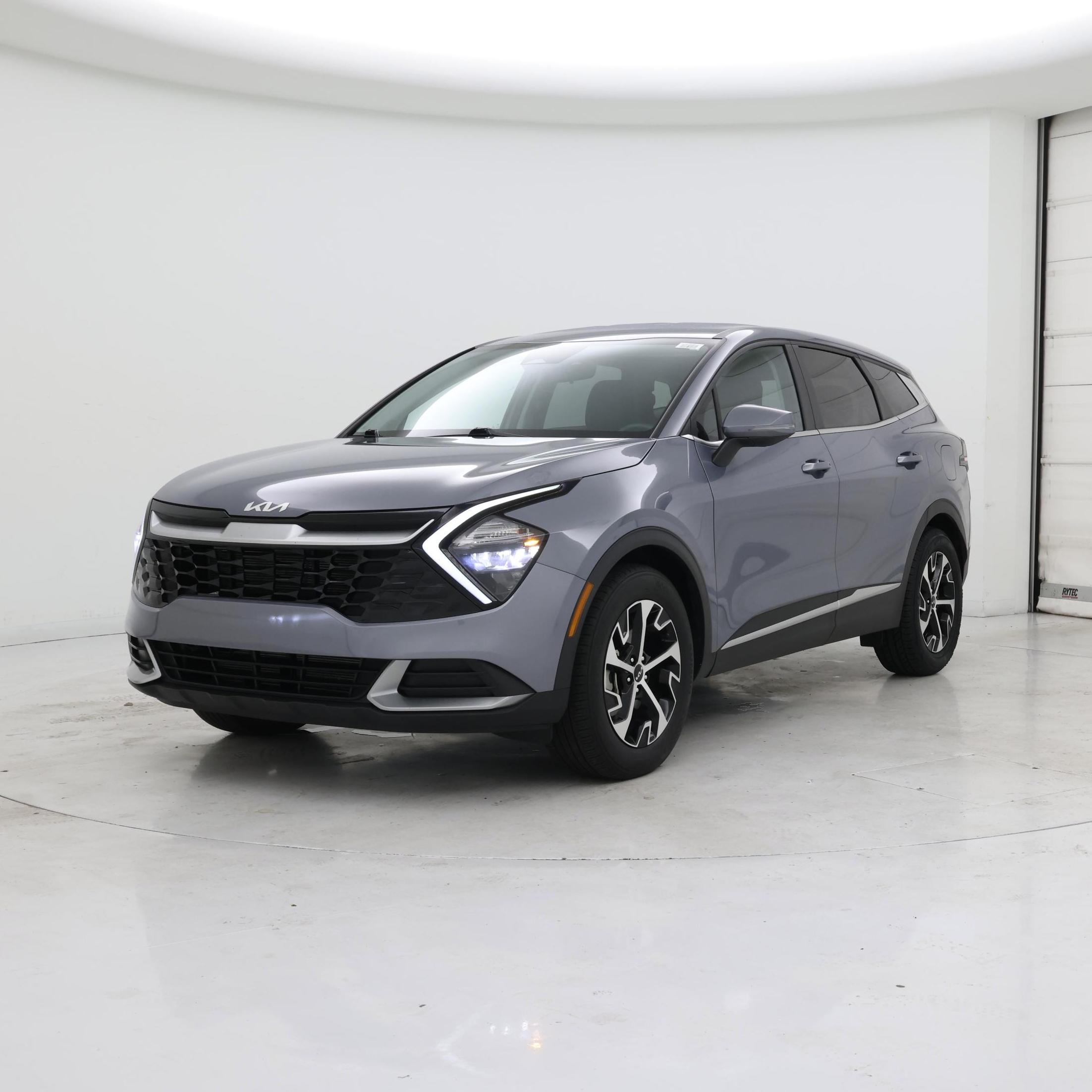 Thumbnail: 2023 Kia Sportage - 4