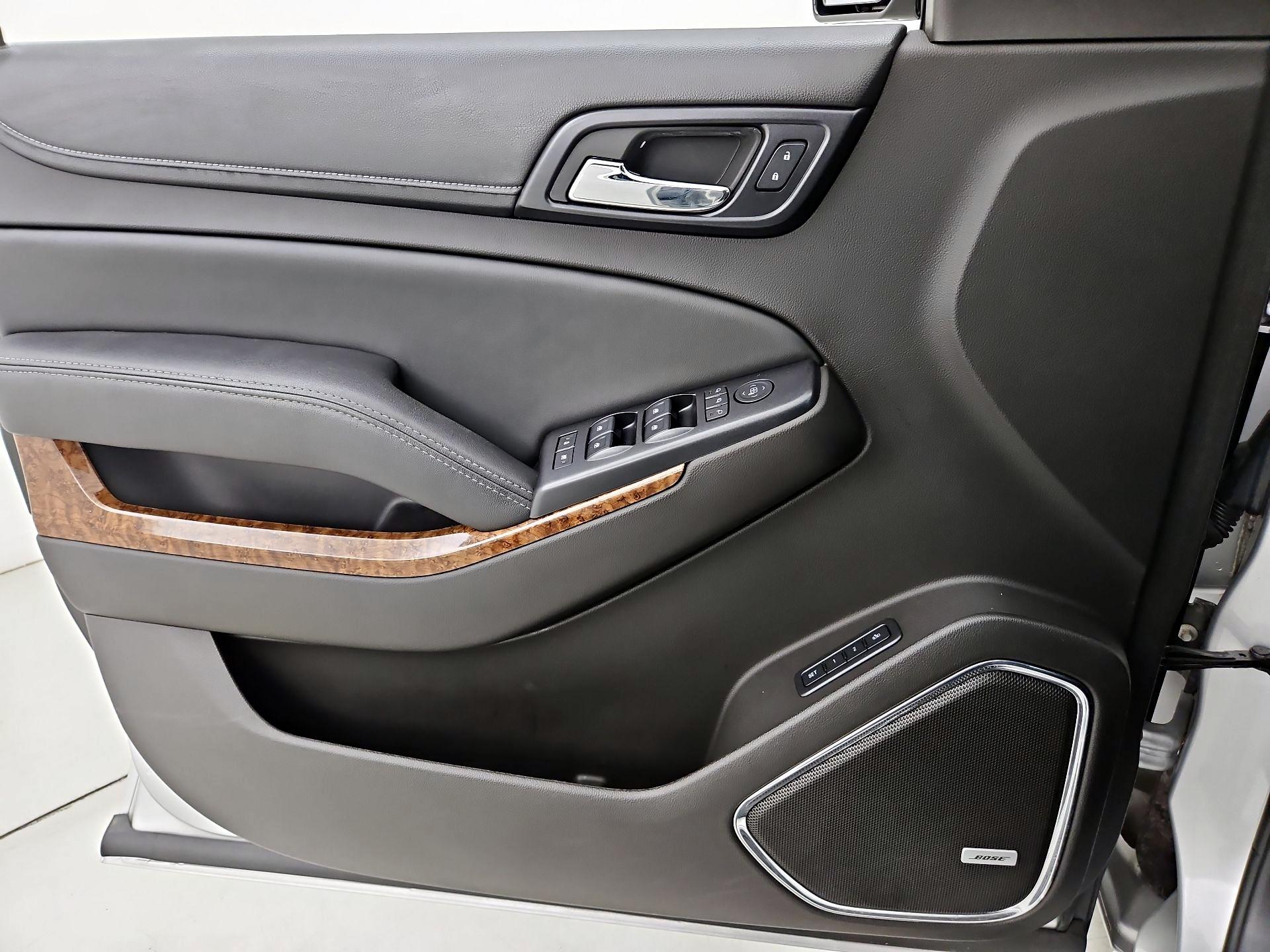 Thumbnail: 2015 Chevrolet Tahoe - 12
