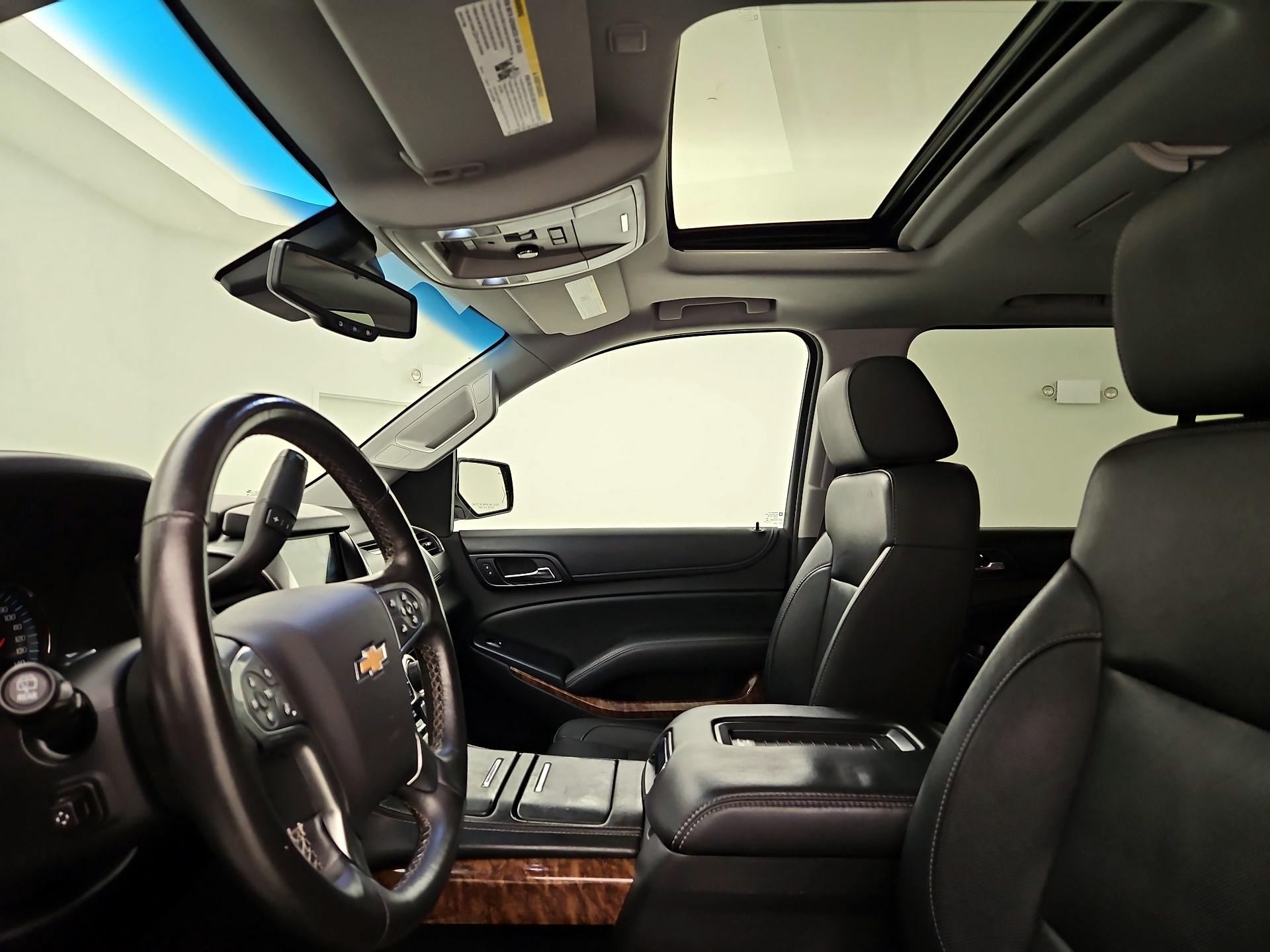 Thumbnail: 2015 Chevrolet Tahoe - 19