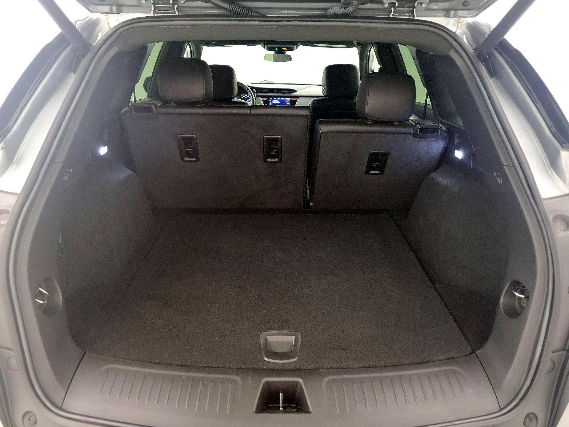 Thumbnail: 2023 Cadillac XT5 - 19