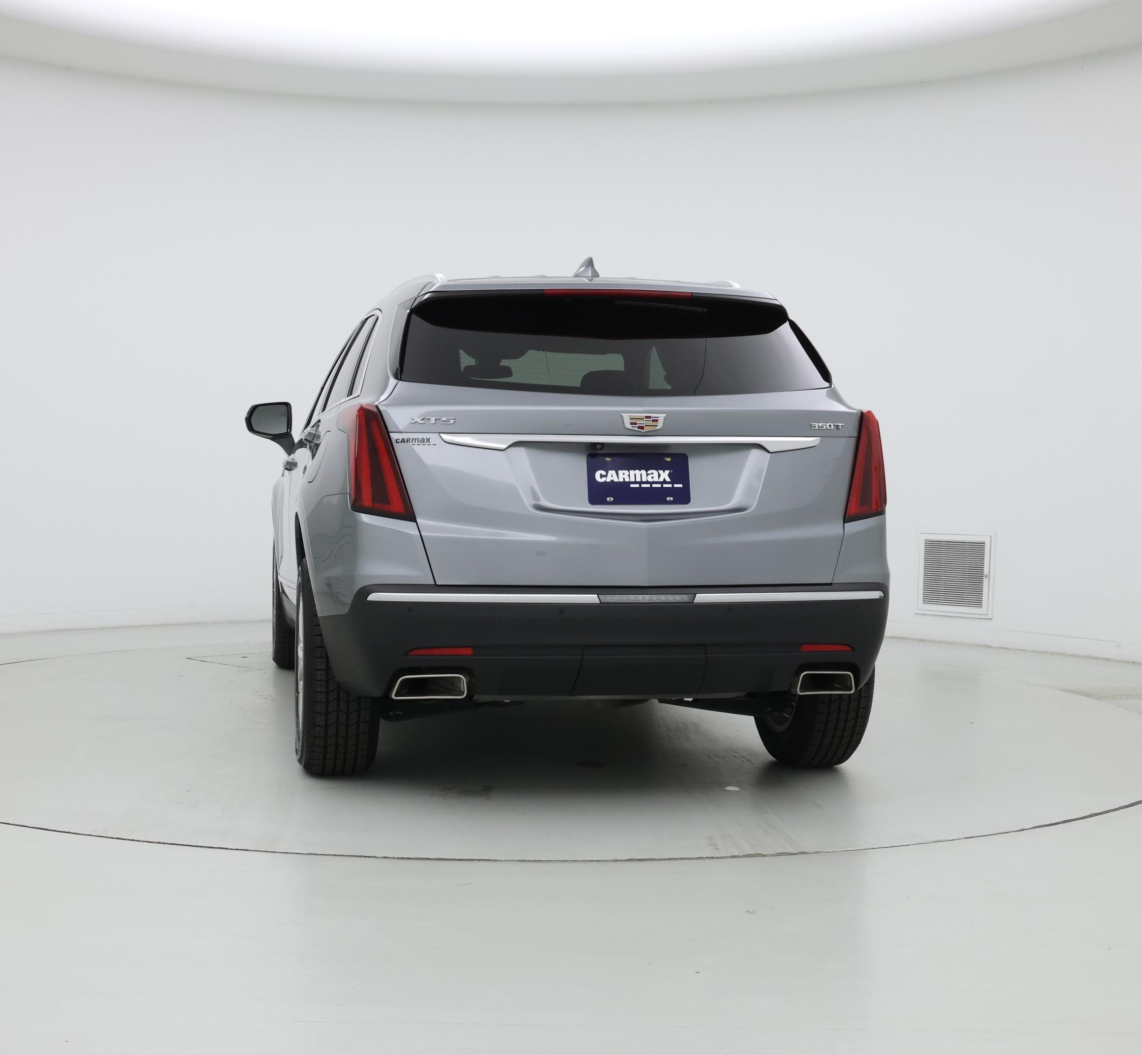 Thumbnail: 2023 Cadillac XT5 - 6