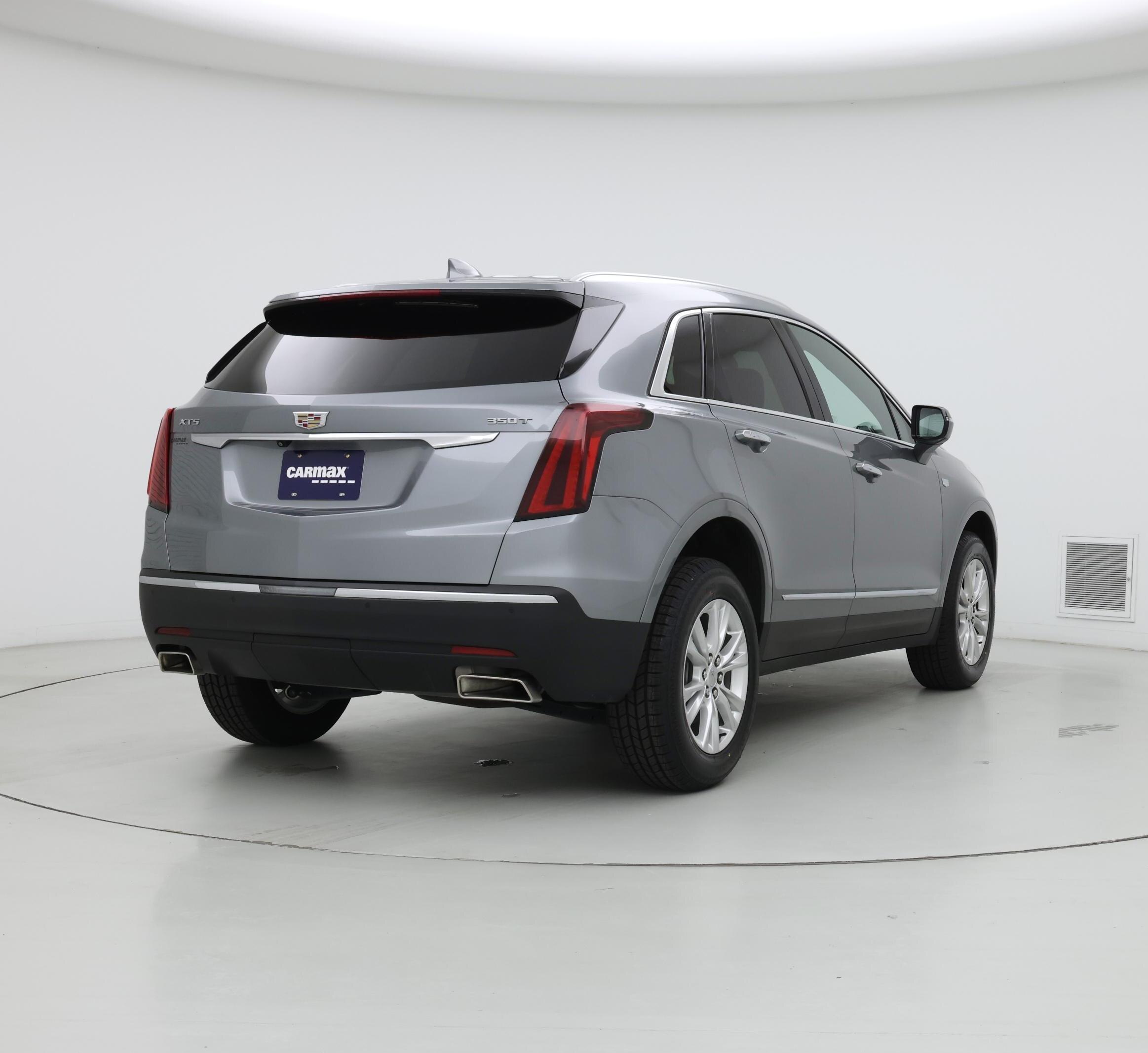 Thumbnail: 2023 Cadillac XT5 - 8