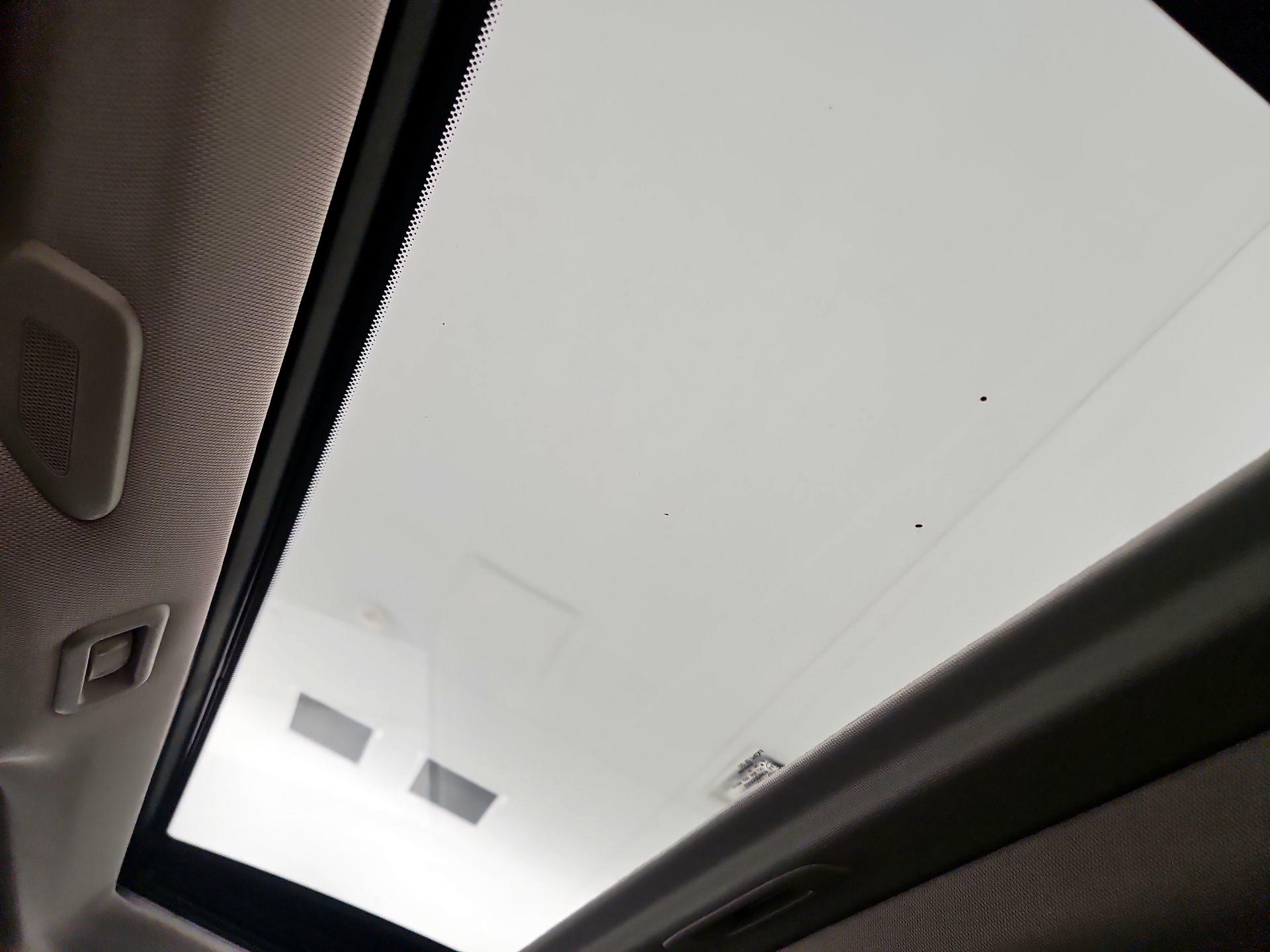 Thumbnail: 2019 INFINITI QX60 - 19