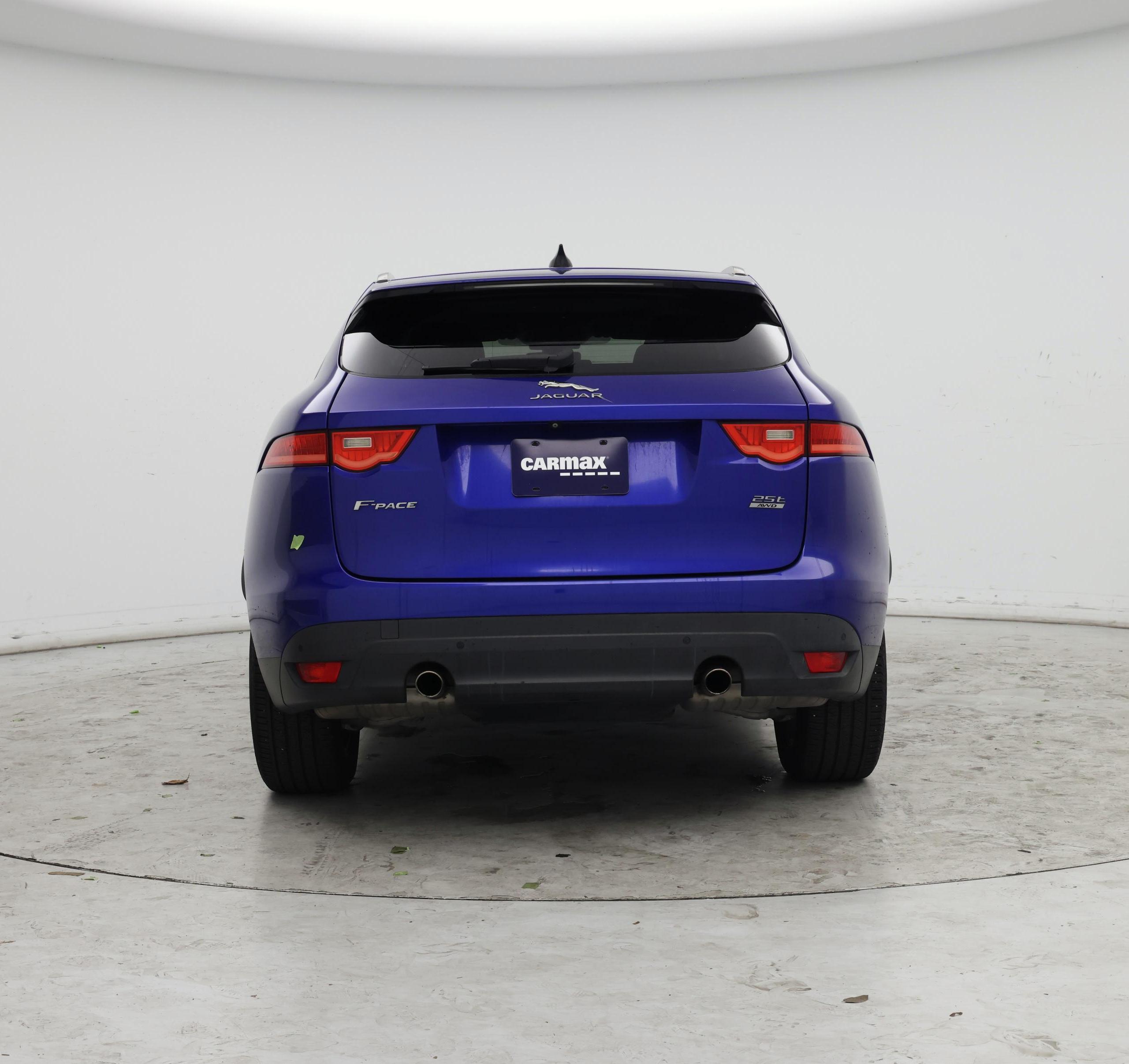 Thumbnail: 2020 Jaguar F-Pace - 6