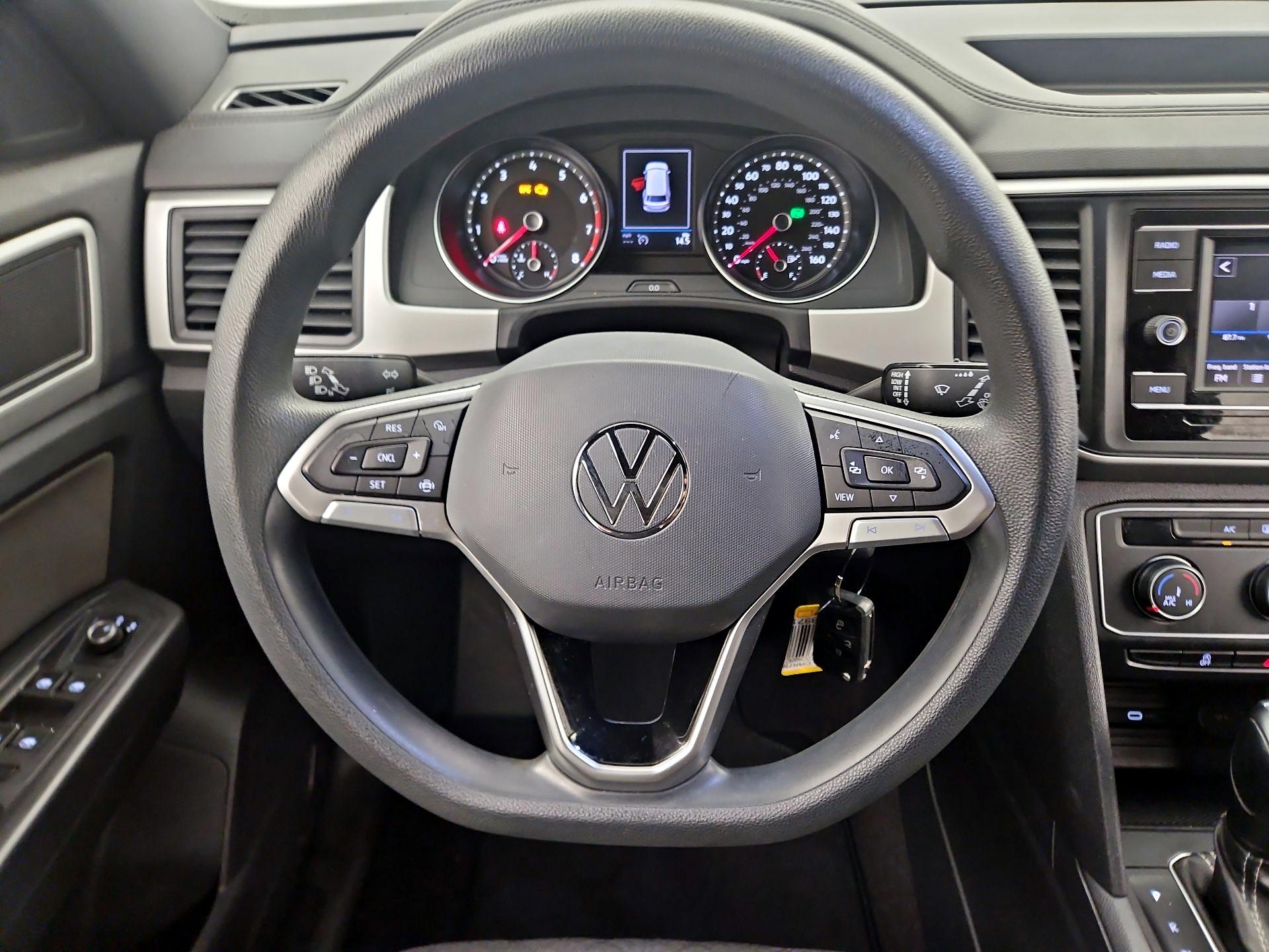 Thumbnail: 2021 Volkswagen Atlas - 10