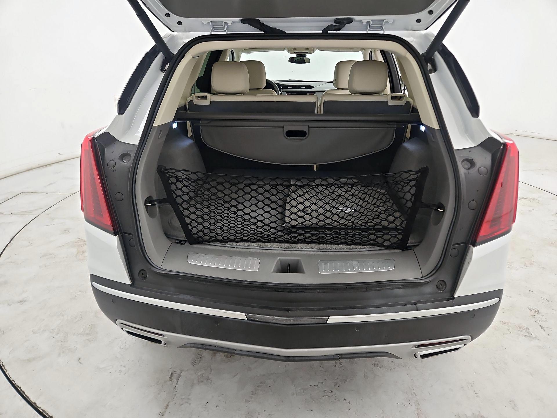 Thumbnail: 2023 Cadillac XT5 - 20