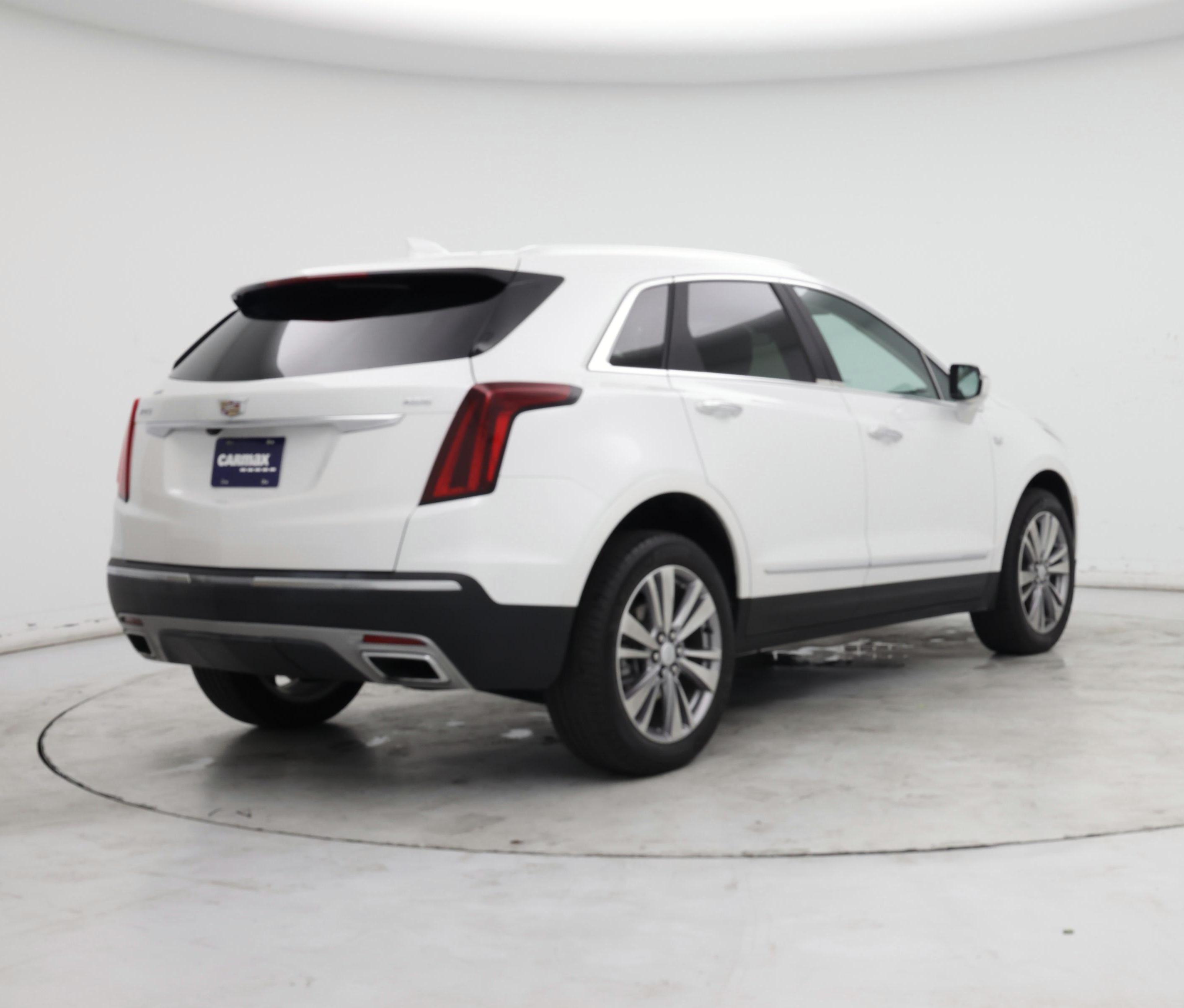 Thumbnail: 2023 Cadillac XT5 - 8