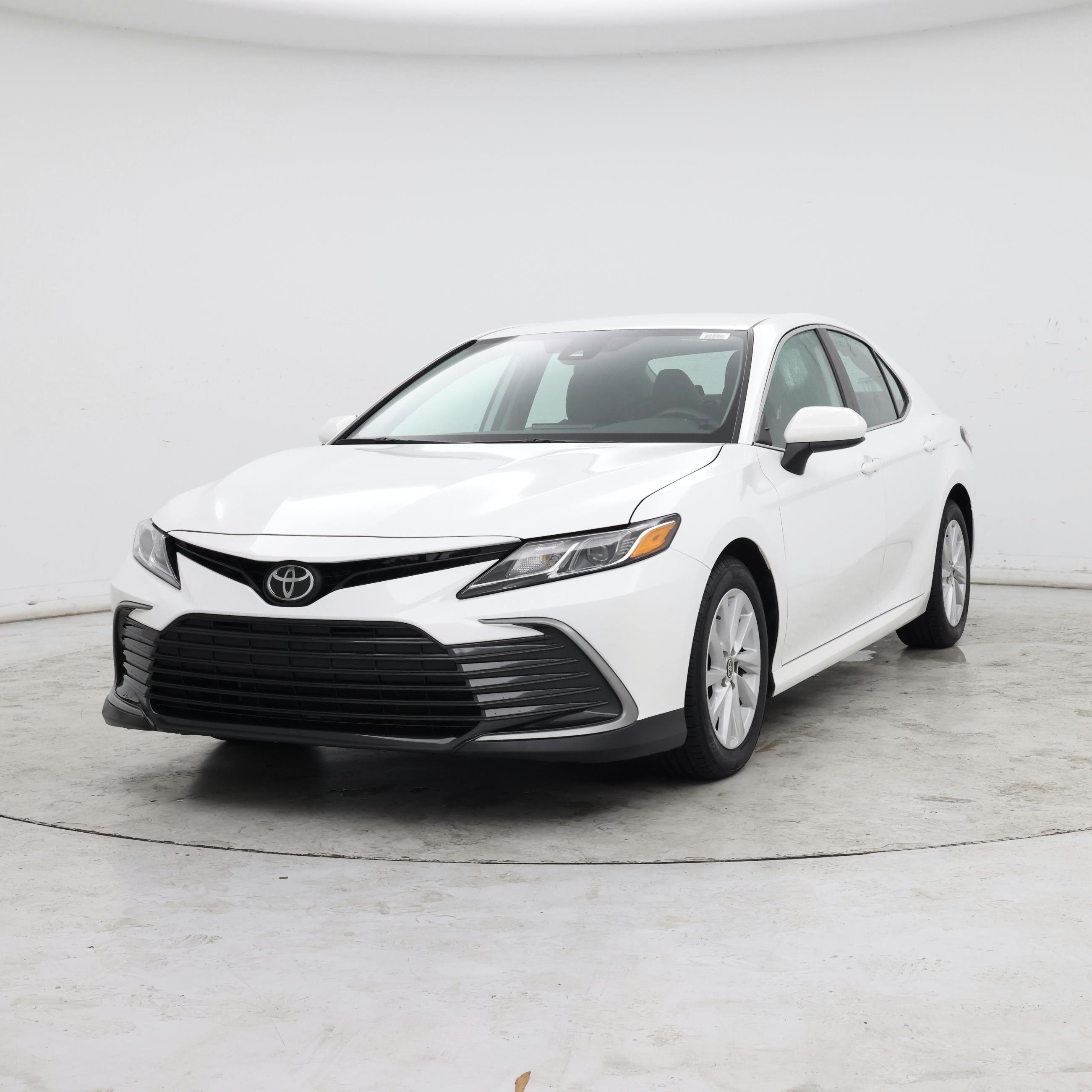 Thumbnail: 2022 Toyota Camry - 4