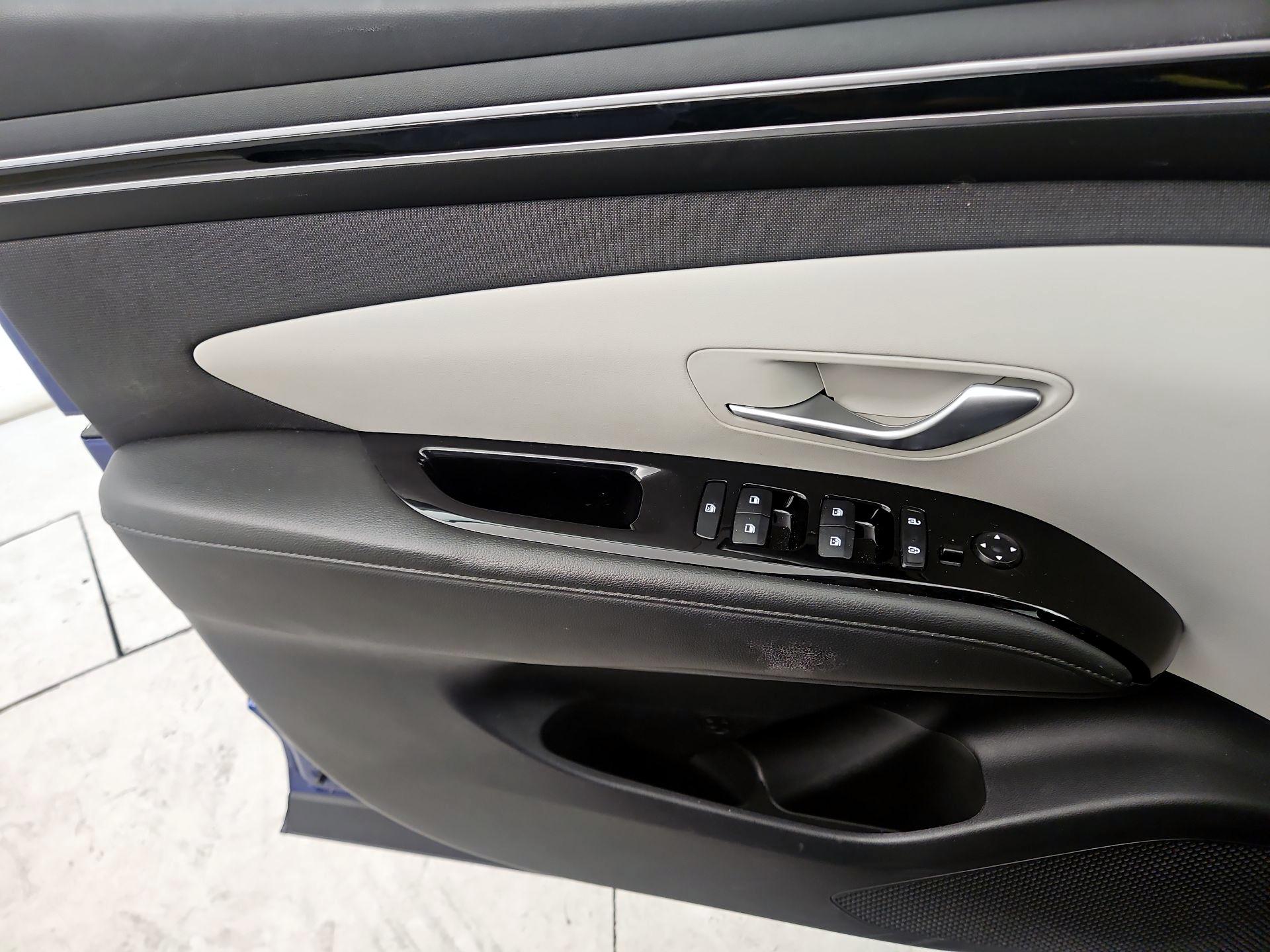 Thumbnail: 2022 Hyundai Tucson - 12