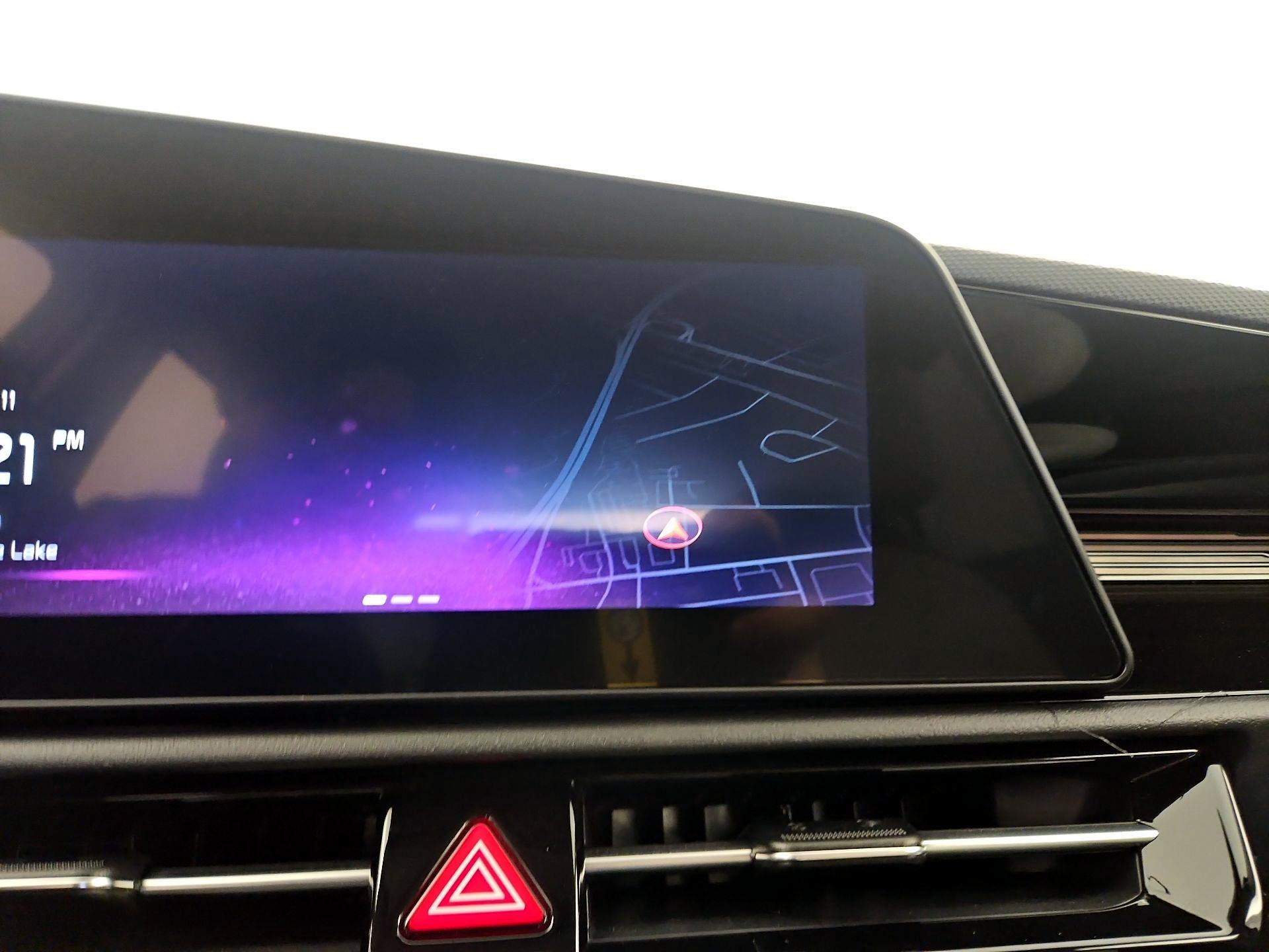 Thumbnail: 2023 Kia Niro - 14