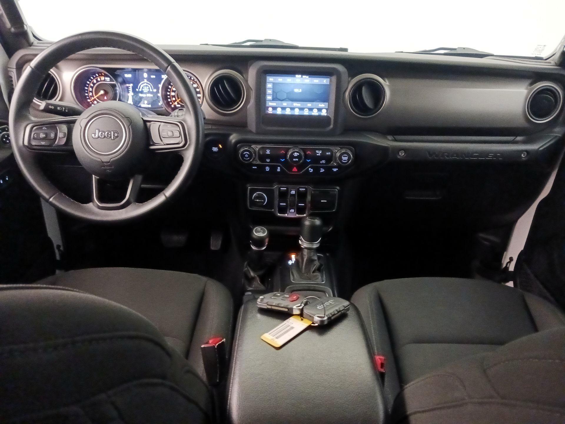 Thumbnail: 2019 Jeep Wrangler - 9