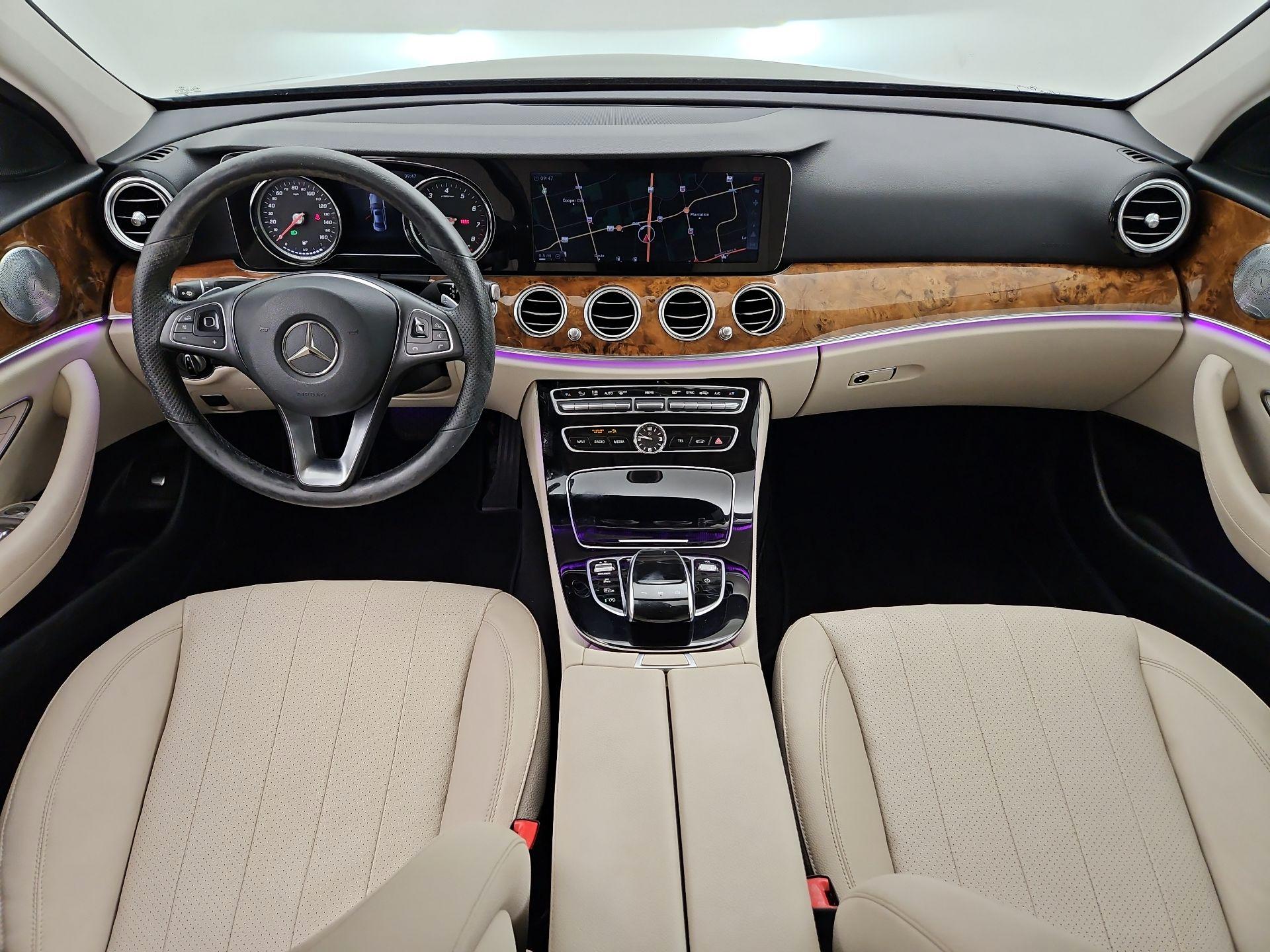 Thumbnail: 2017 Mercedes-Benz E-Class - 9