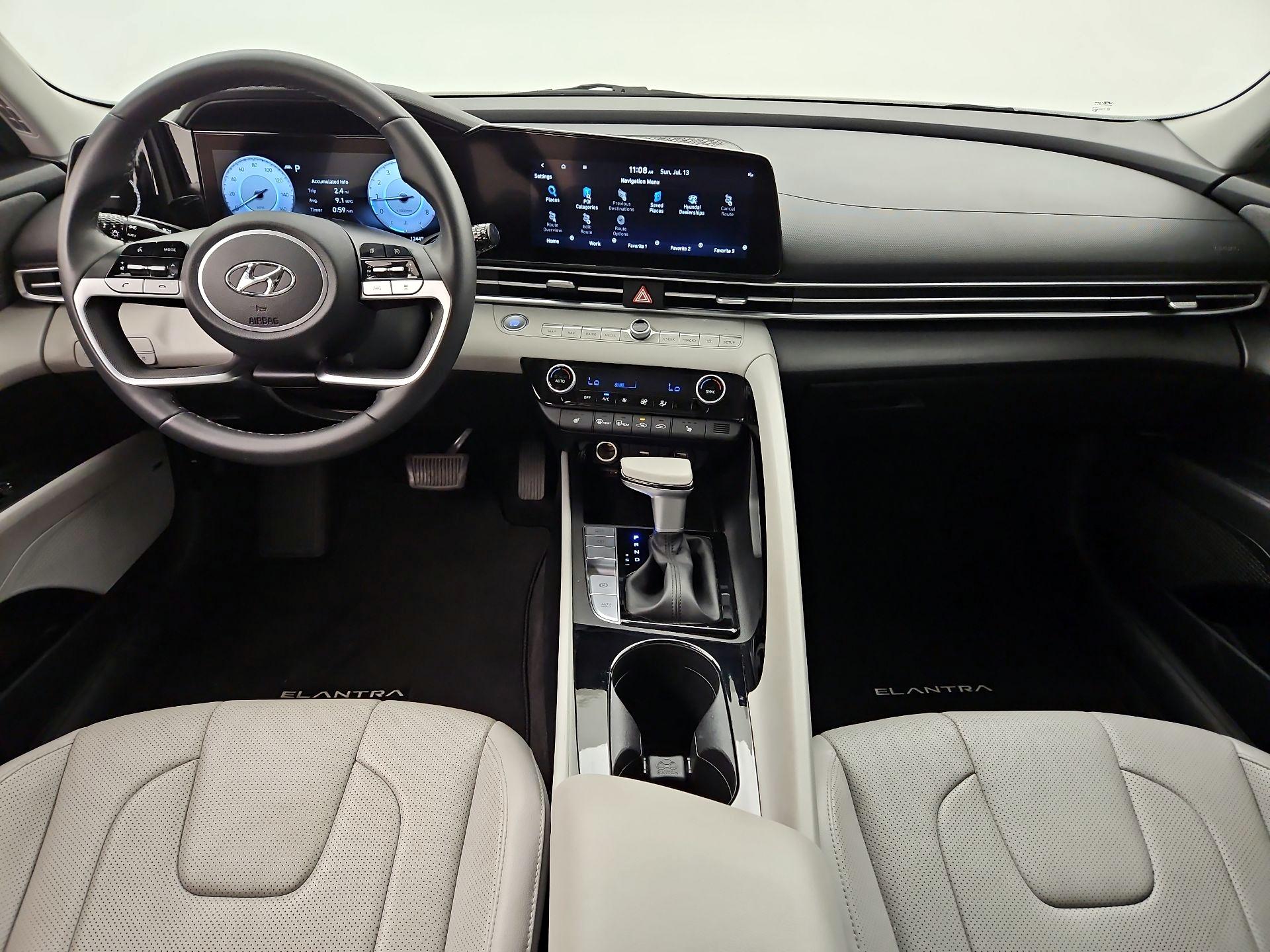 Thumbnail: 2022 Hyundai Elantra - 9