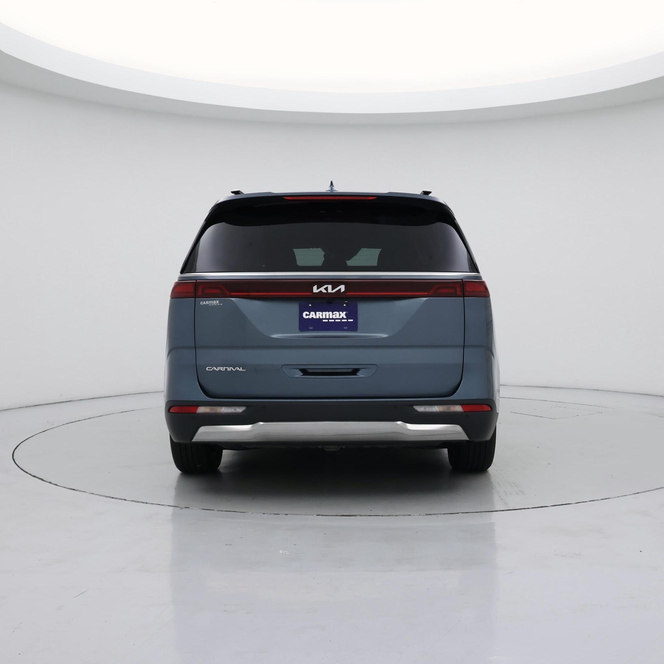 Thumbnail: 2023 Kia Carnival - 6