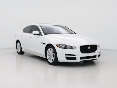 White 2019 Jaguar XE 25t Premium