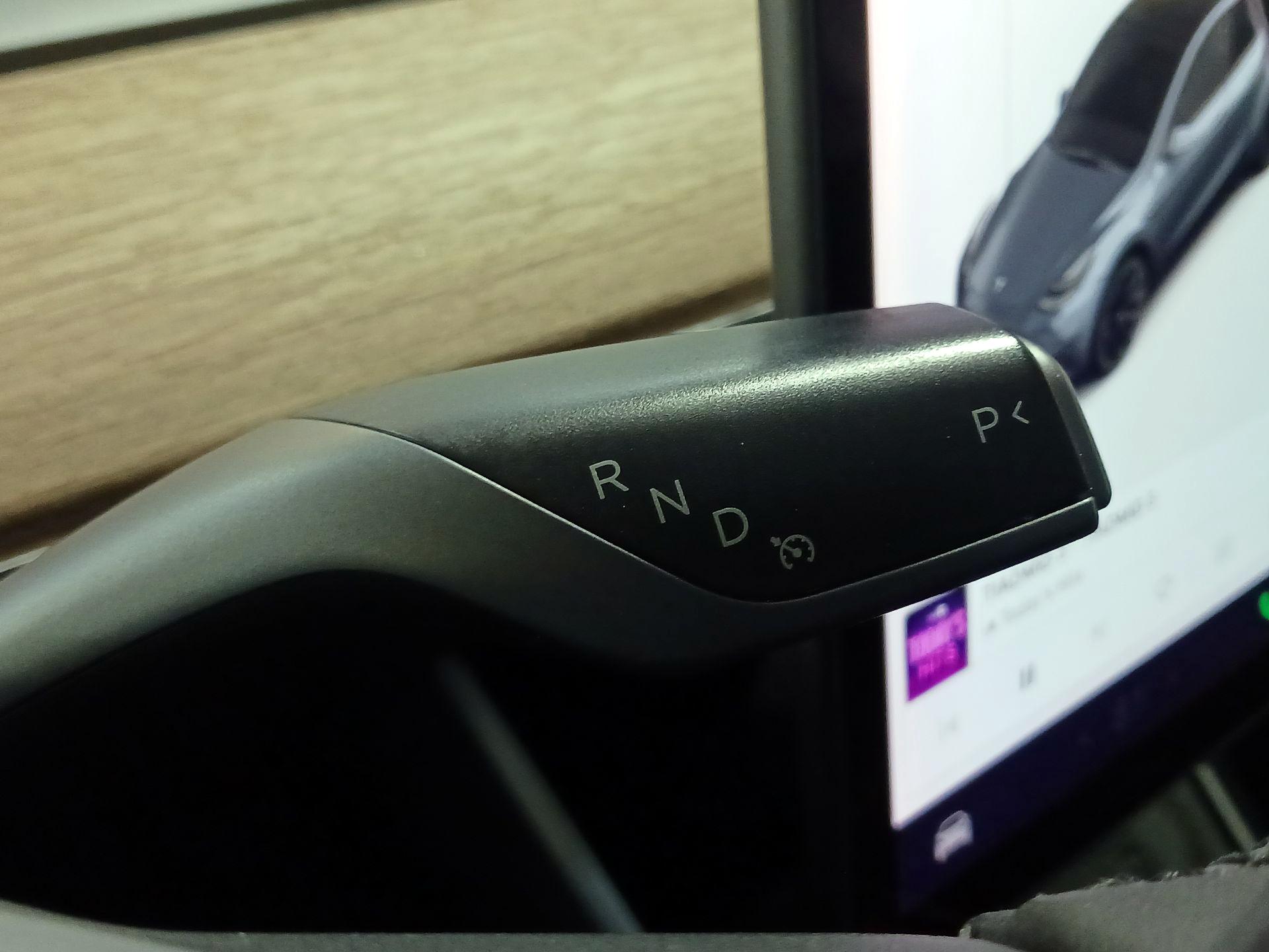 Thumbnail: 2020 Tesla Model Y - 17