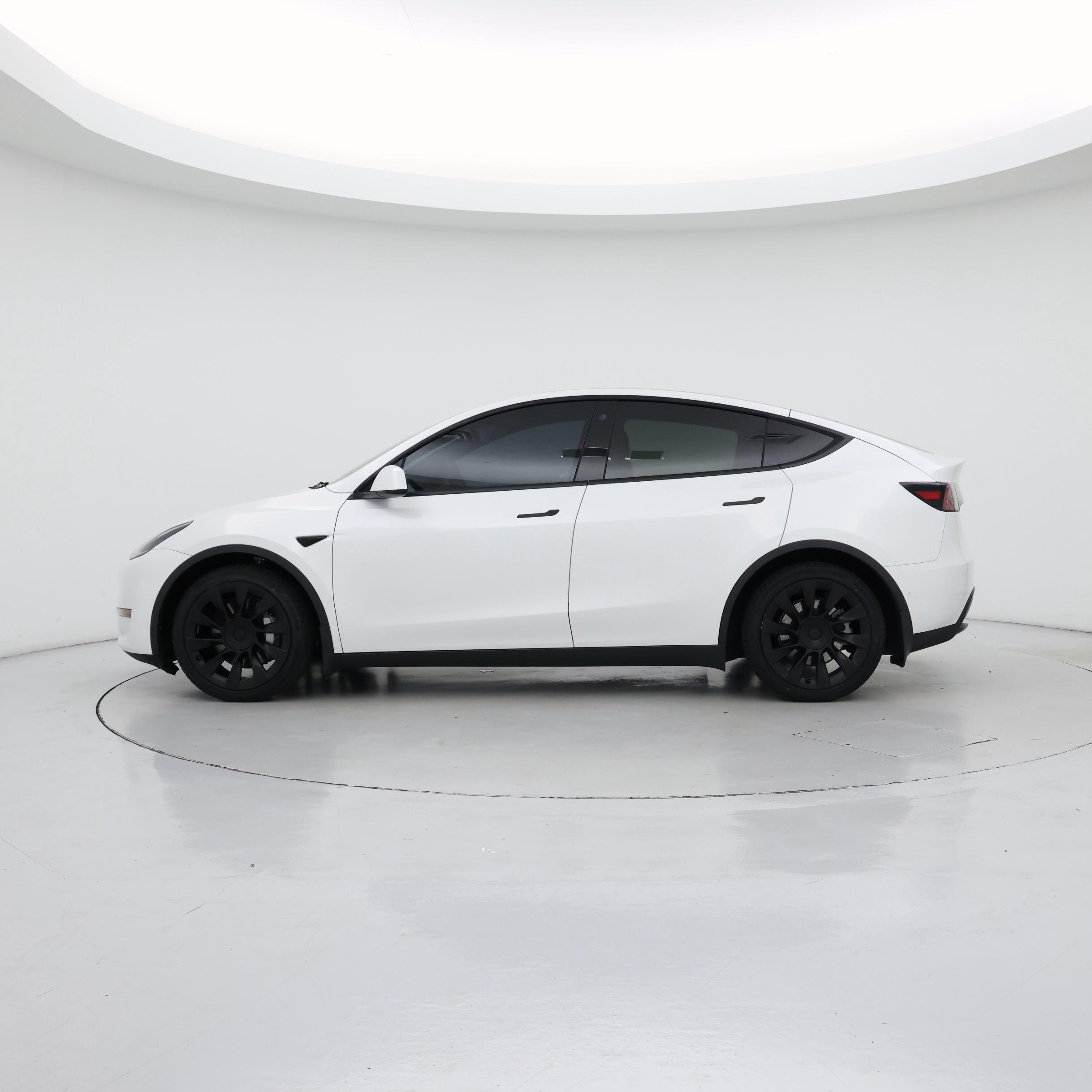 Thumbnail: 2022 Tesla Model Y - 3
