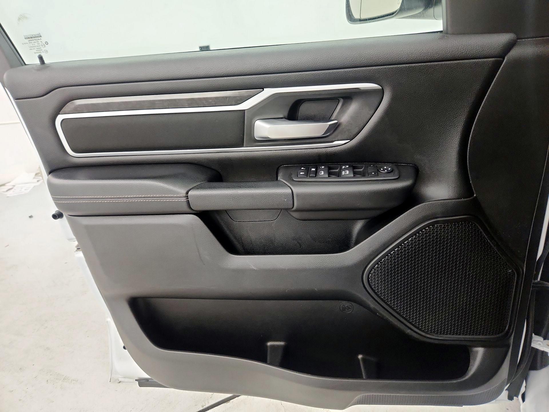 Thumbnail: 2023 RAM 1500 - 10