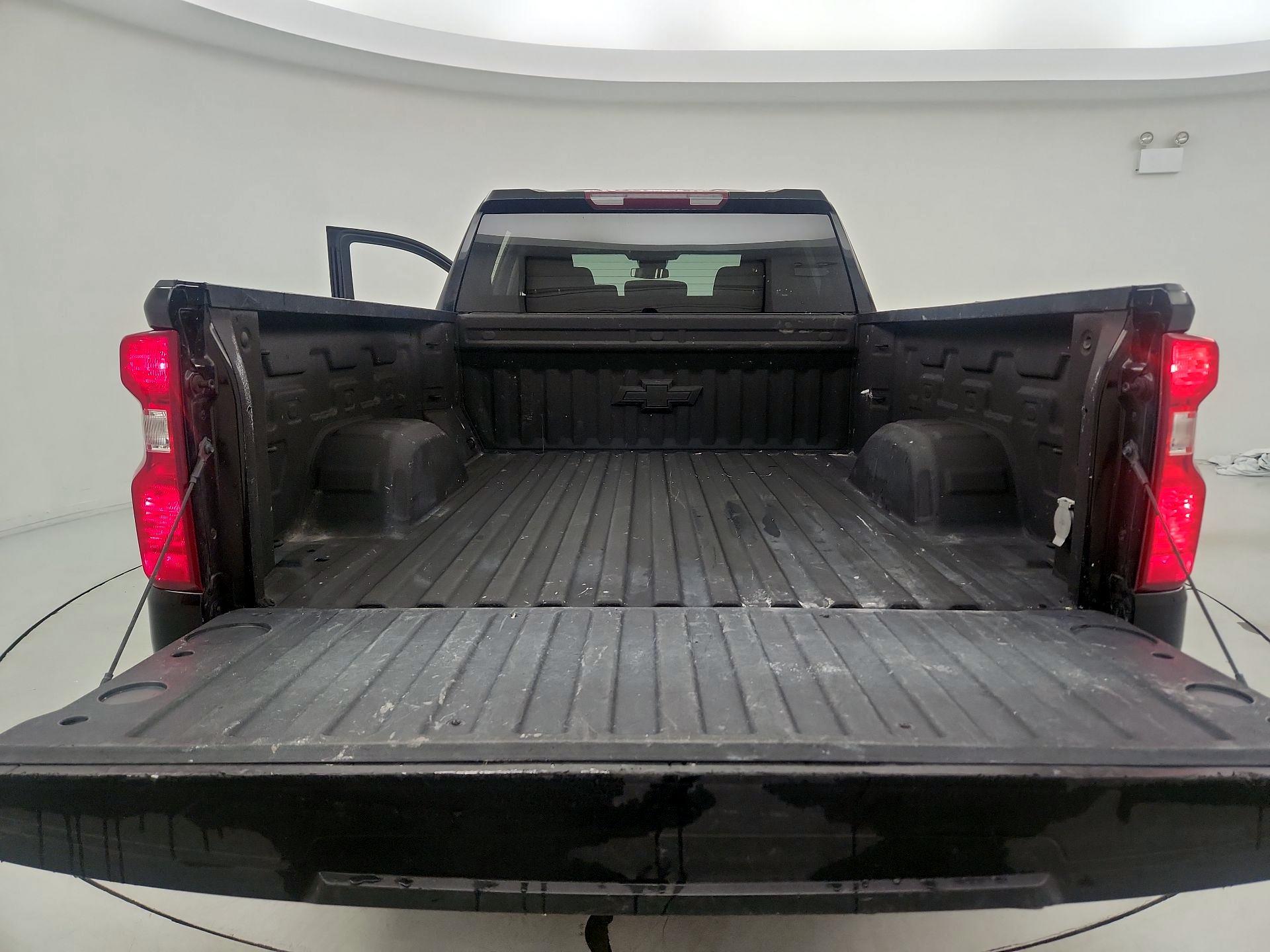 Thumbnail: 2023 Chevrolet Silverado 1500 - 20