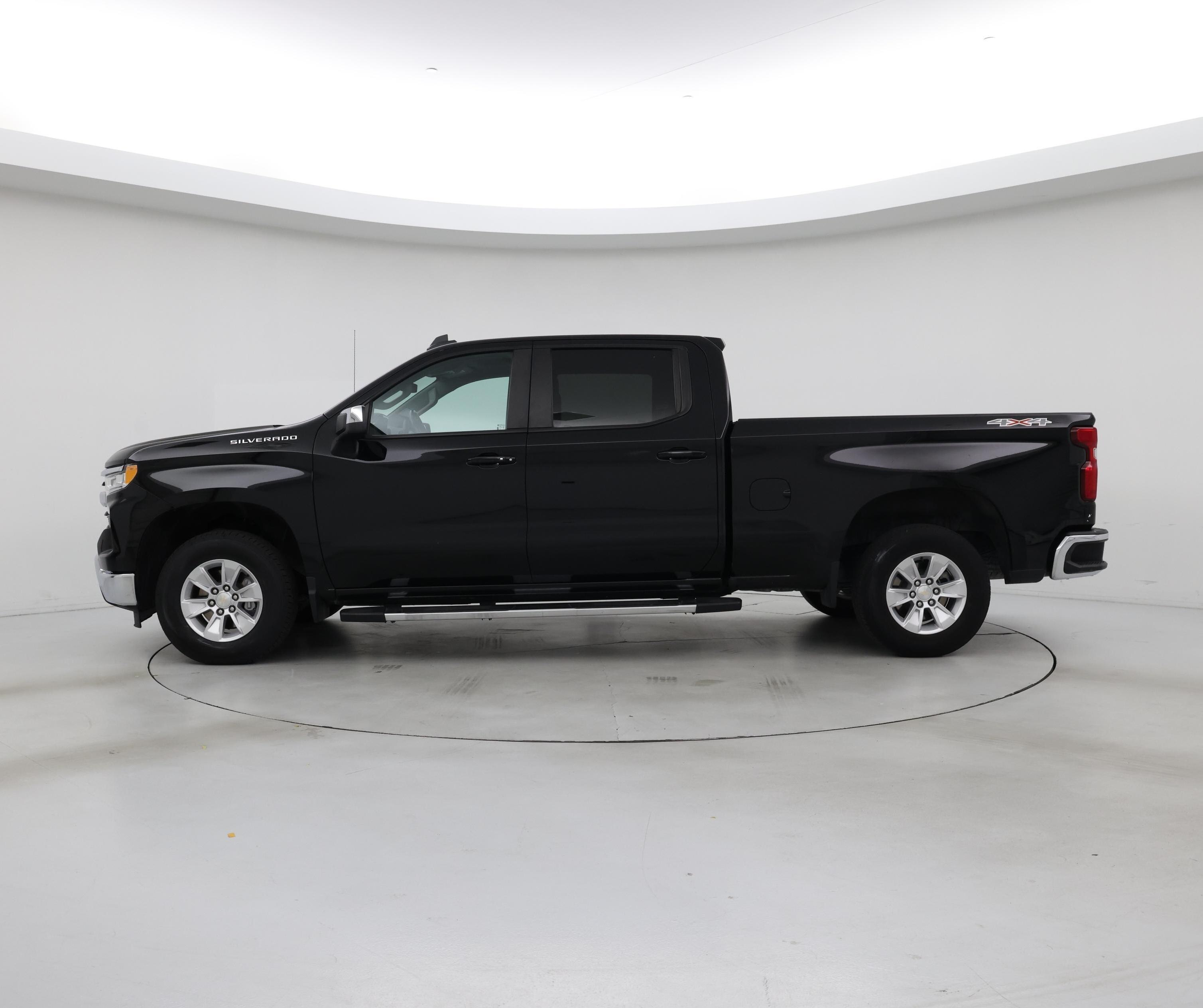 Thumbnail: 2023 Chevrolet Silverado 1500 - 3
