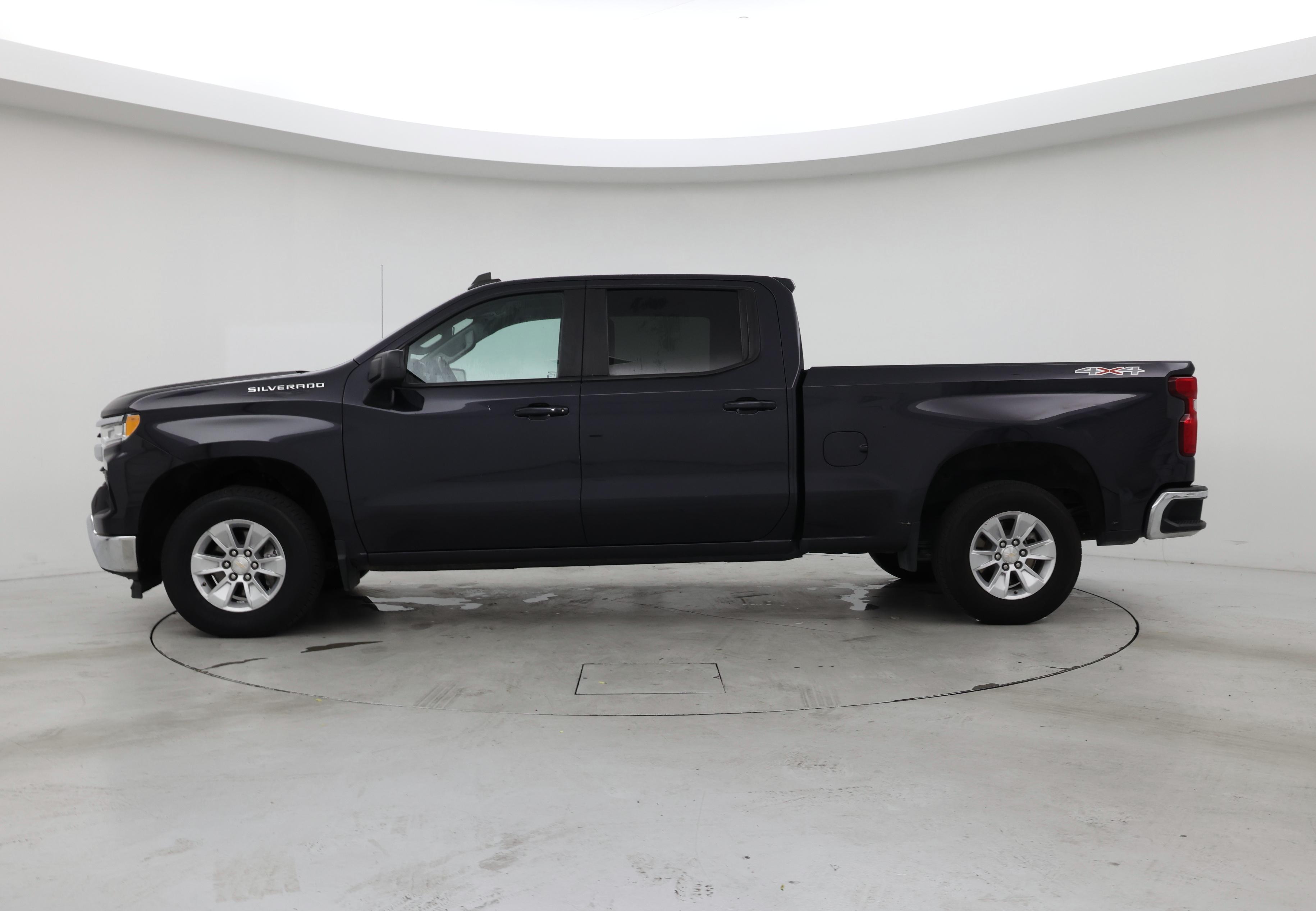 Thumbnail: 2023 Chevrolet Silverado 1500 - 3