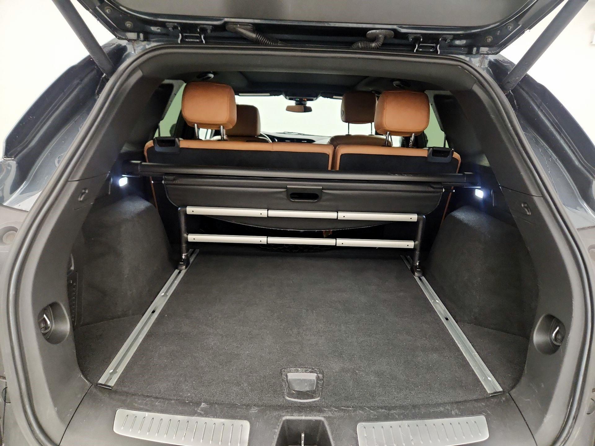 Thumbnail: 2021 Cadillac XT5 - 20