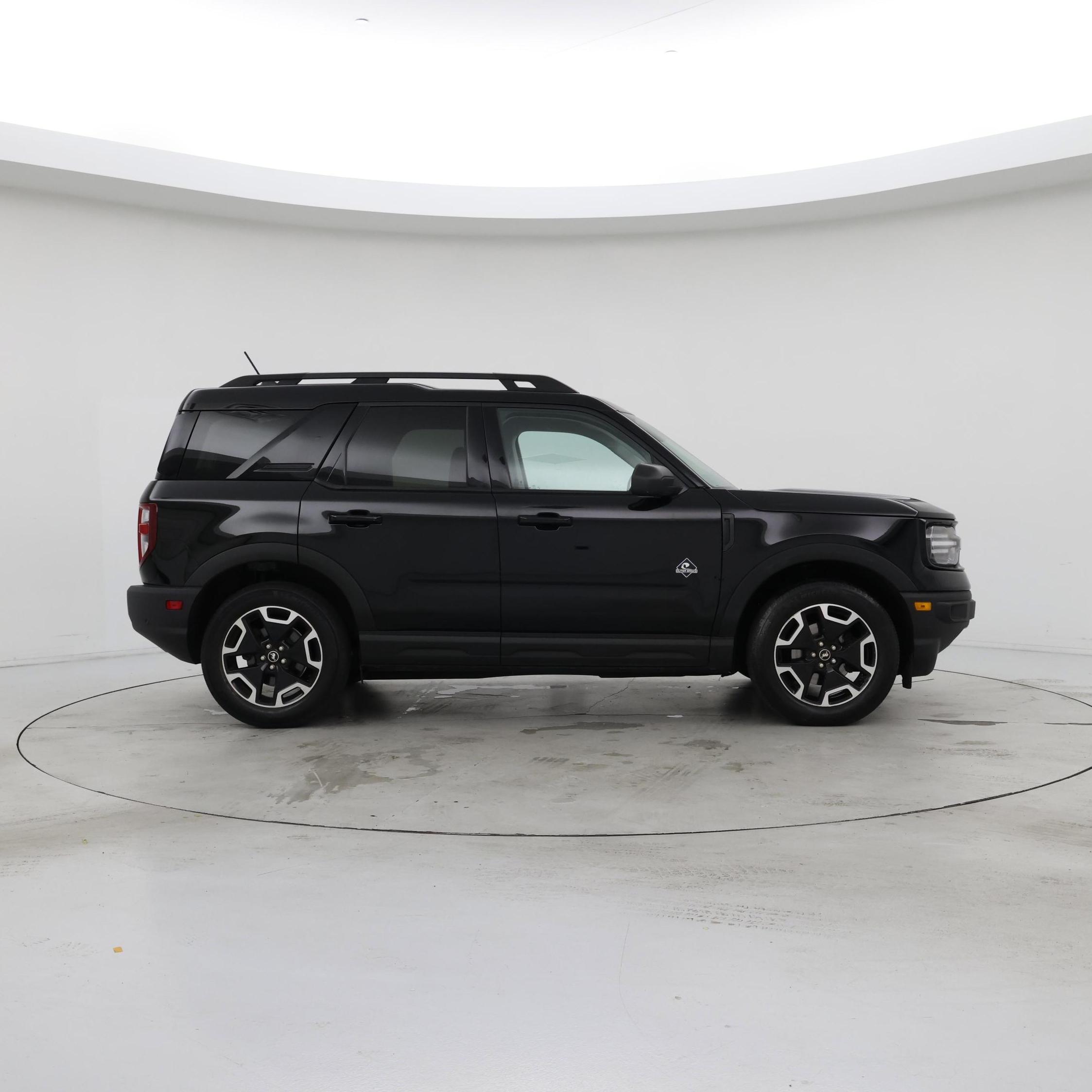 Thumbnail: 2022 Ford Bronco Sport - 7