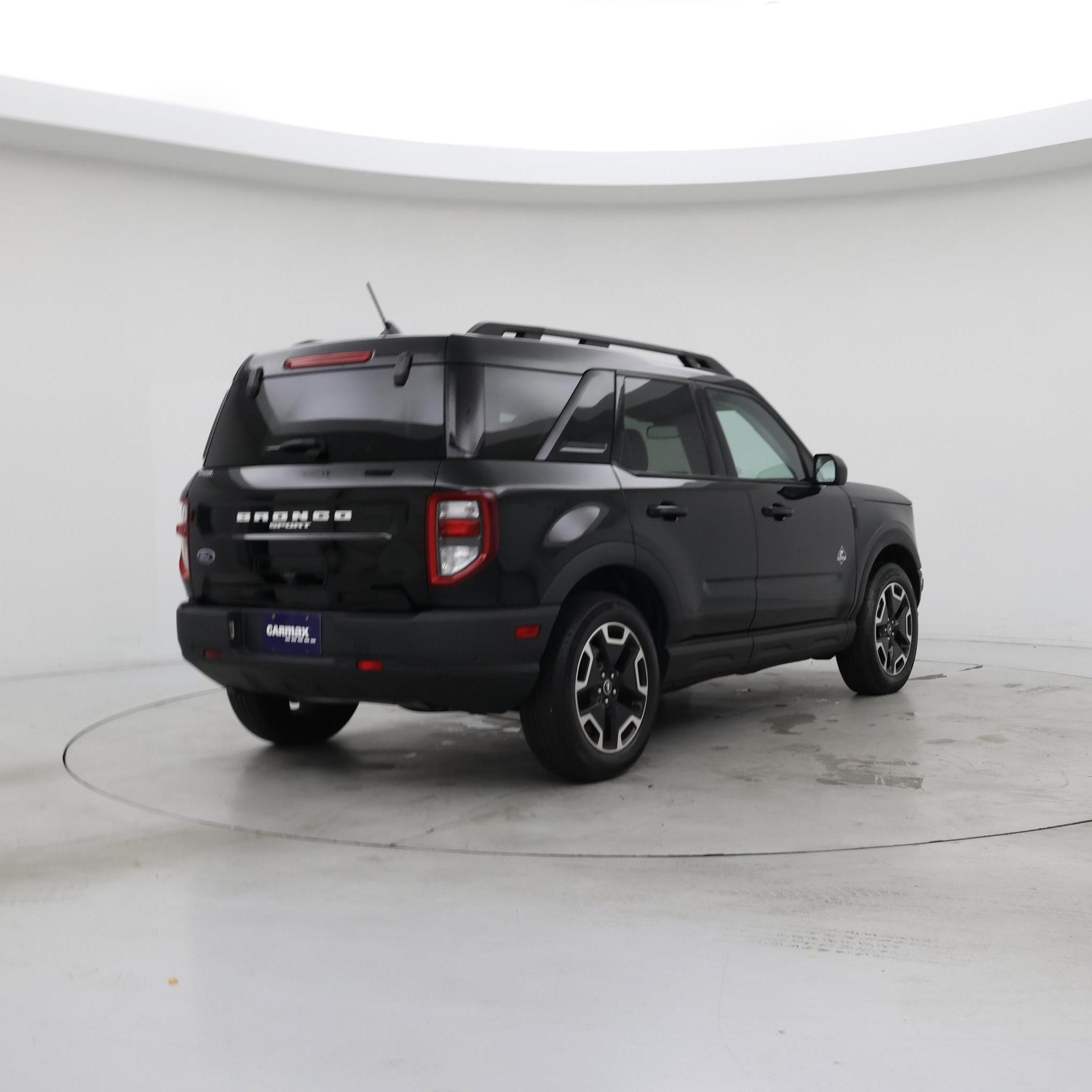 Thumbnail: 2022 Ford Bronco Sport - 8