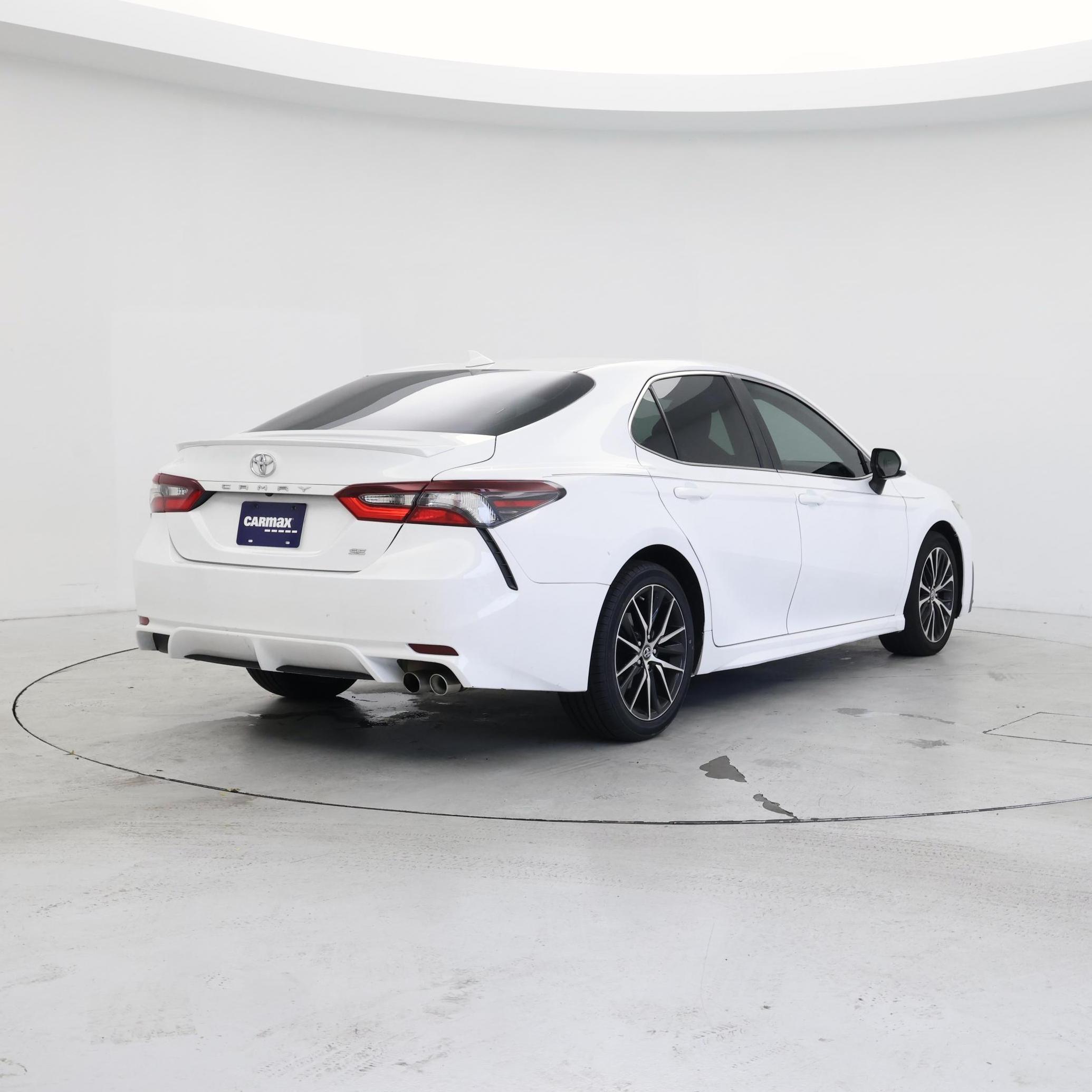 Thumbnail: 2021 Toyota Camry - 8